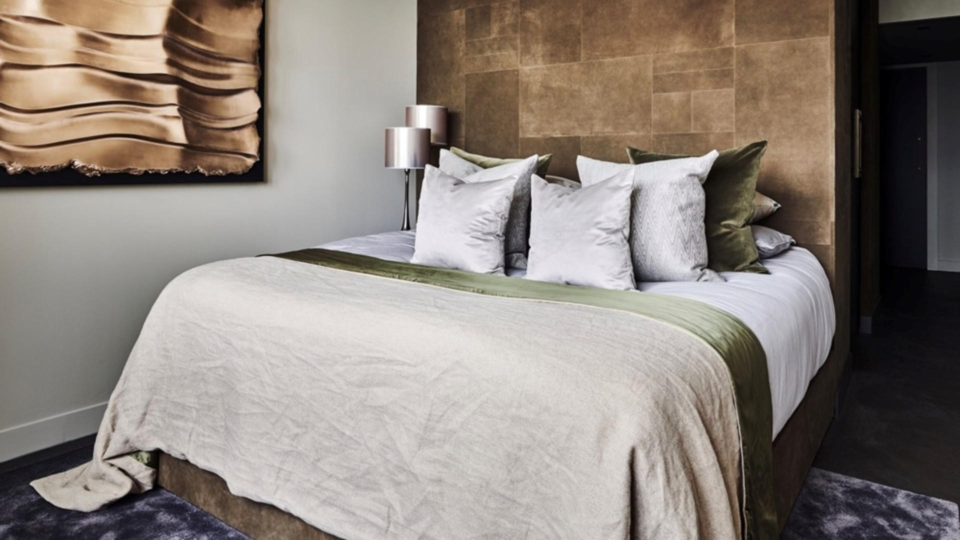 Interieur stylist van de sterren Eric Kuster zet nu ook z’n tweede appartement in Amsterdam te koop! zie foto's 7