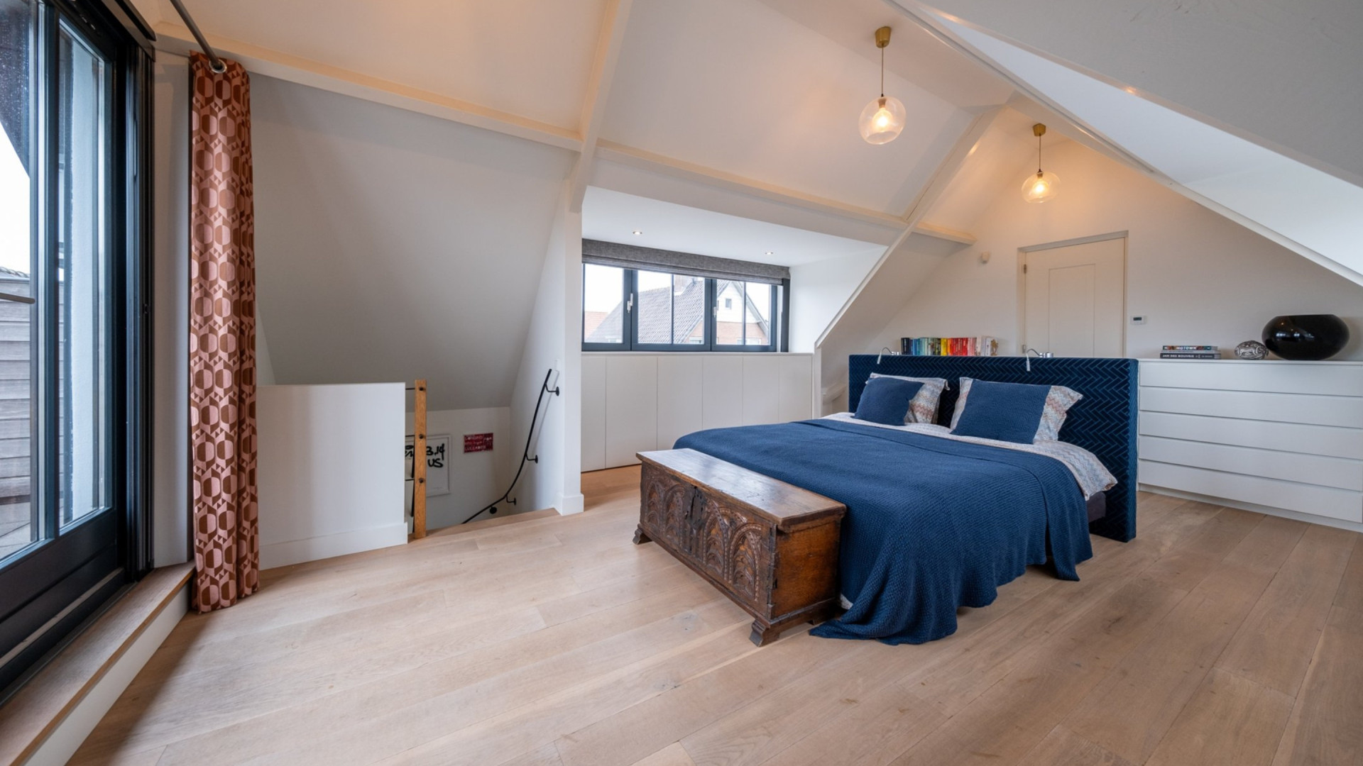 Yves Berendse koopt miljoenenvilla met zwembad en sauna kijk hier binnen in zijn nieuwe droomhuis 8