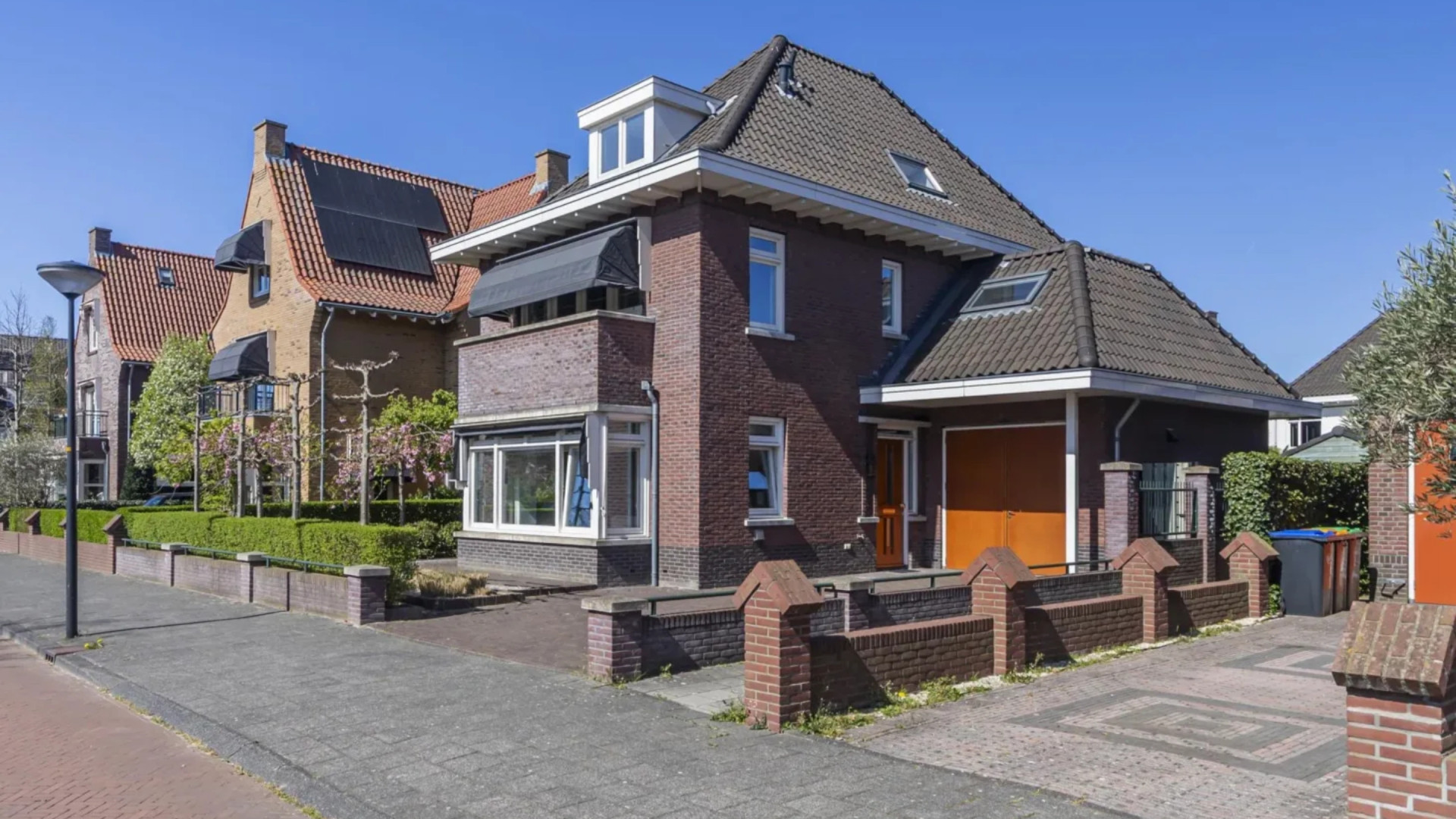 Feyenoord-ster Sem Steijn verruilt appartement voor Haagse droomvilla. Zie foto’s 2