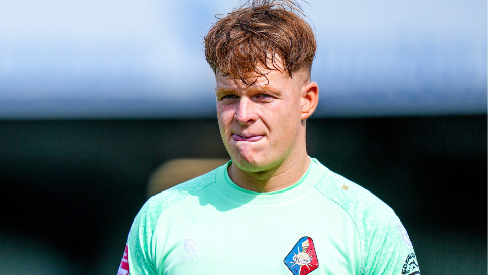 Ronald Koeman jr. koopt met hulp van zijn vader deze woning van bijna 1 miljoen euro! Zie foto's