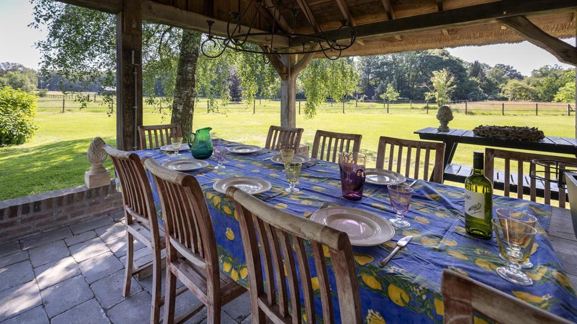 Pianist Jan Vayne koopt deze luxe miljoenen woonboerderij! Zie foto's 10