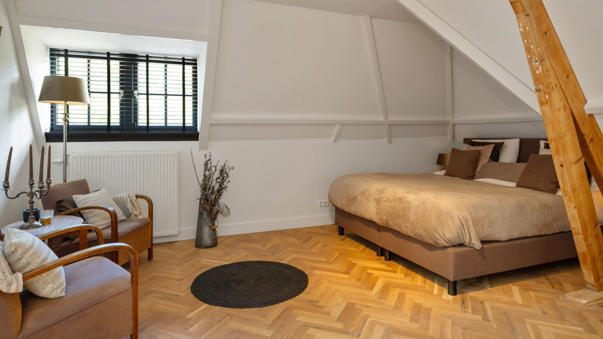 Binnenkijken in de exclusieve miljoenenvilla van Chazia Mourali. Zie foto's 10