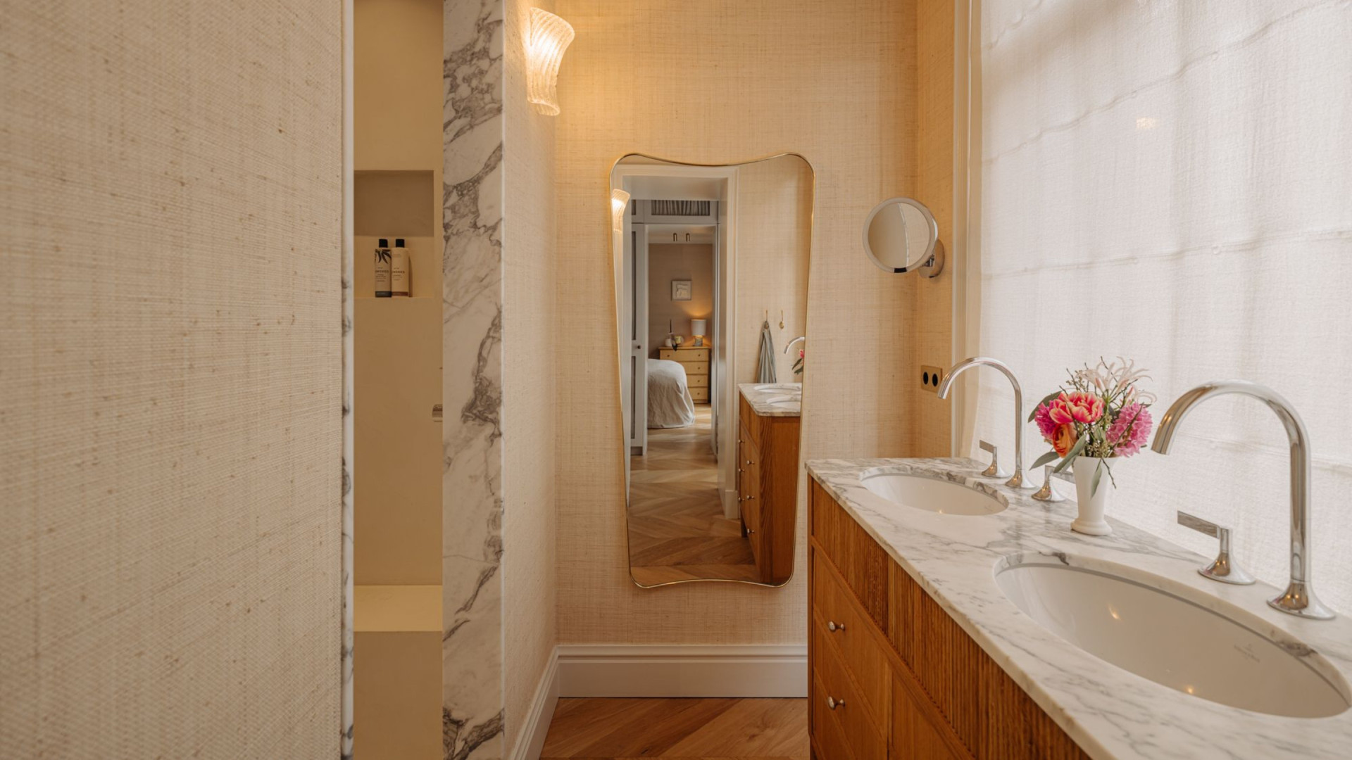 Patrick Kluivert verkoopt zijn Amsterdamse appartement met tonnen euro’s winst. Zie foto’s 8