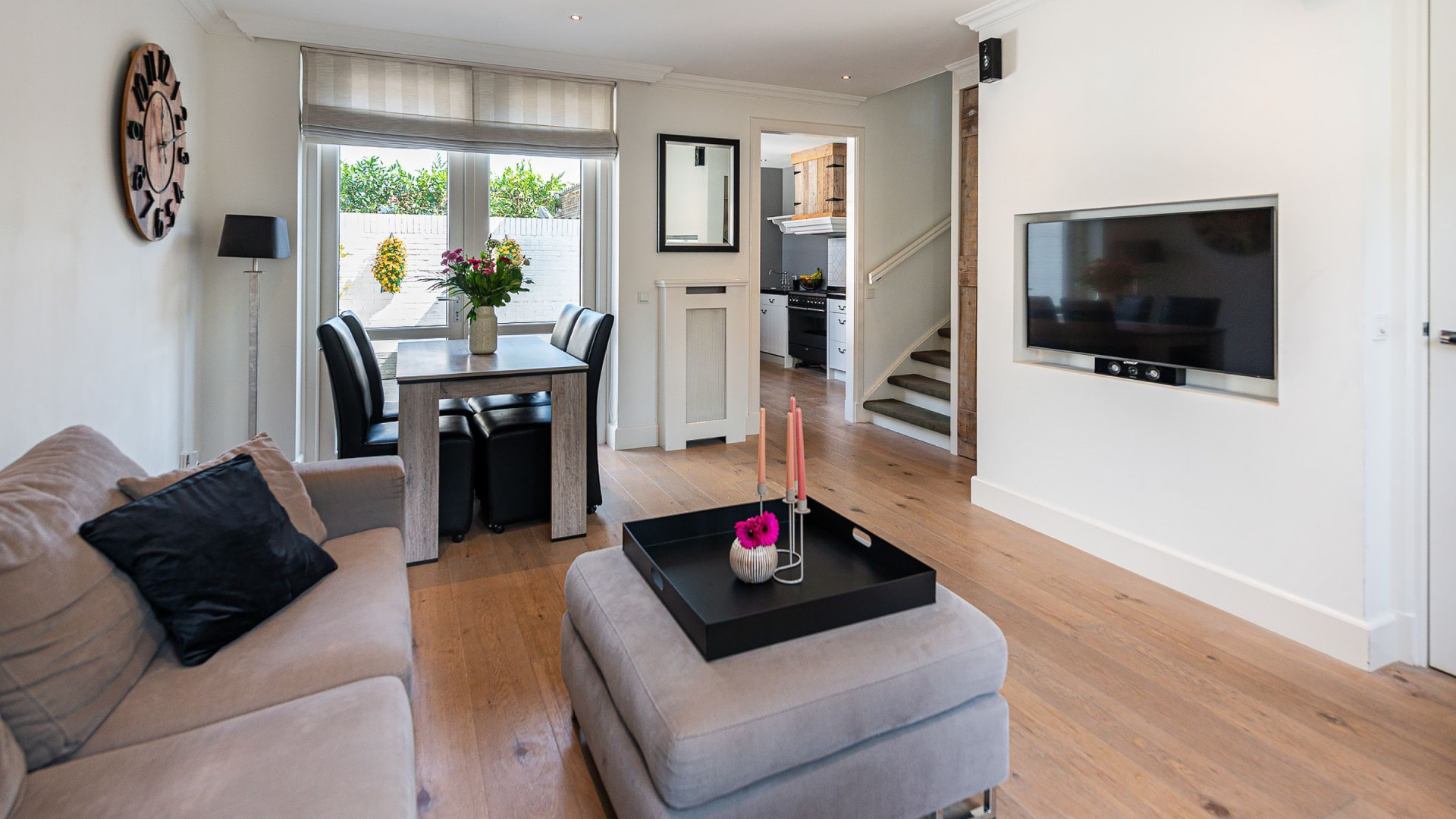 Minnaar Jamie Kames, ex van Steven Kazàn, zet ineens zijn woning te koop. Zie foto’s 4