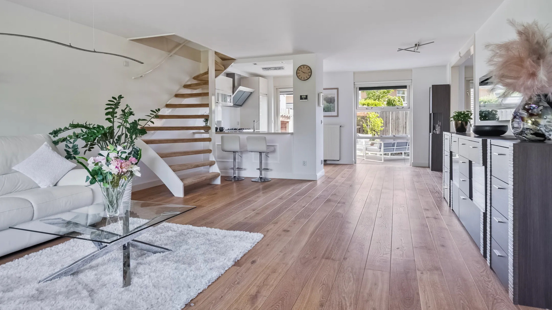 Jeffrey “Vieze Jack” Erens koopt zwaar boven de vraagprijs deze woning. Zie foto’s 3