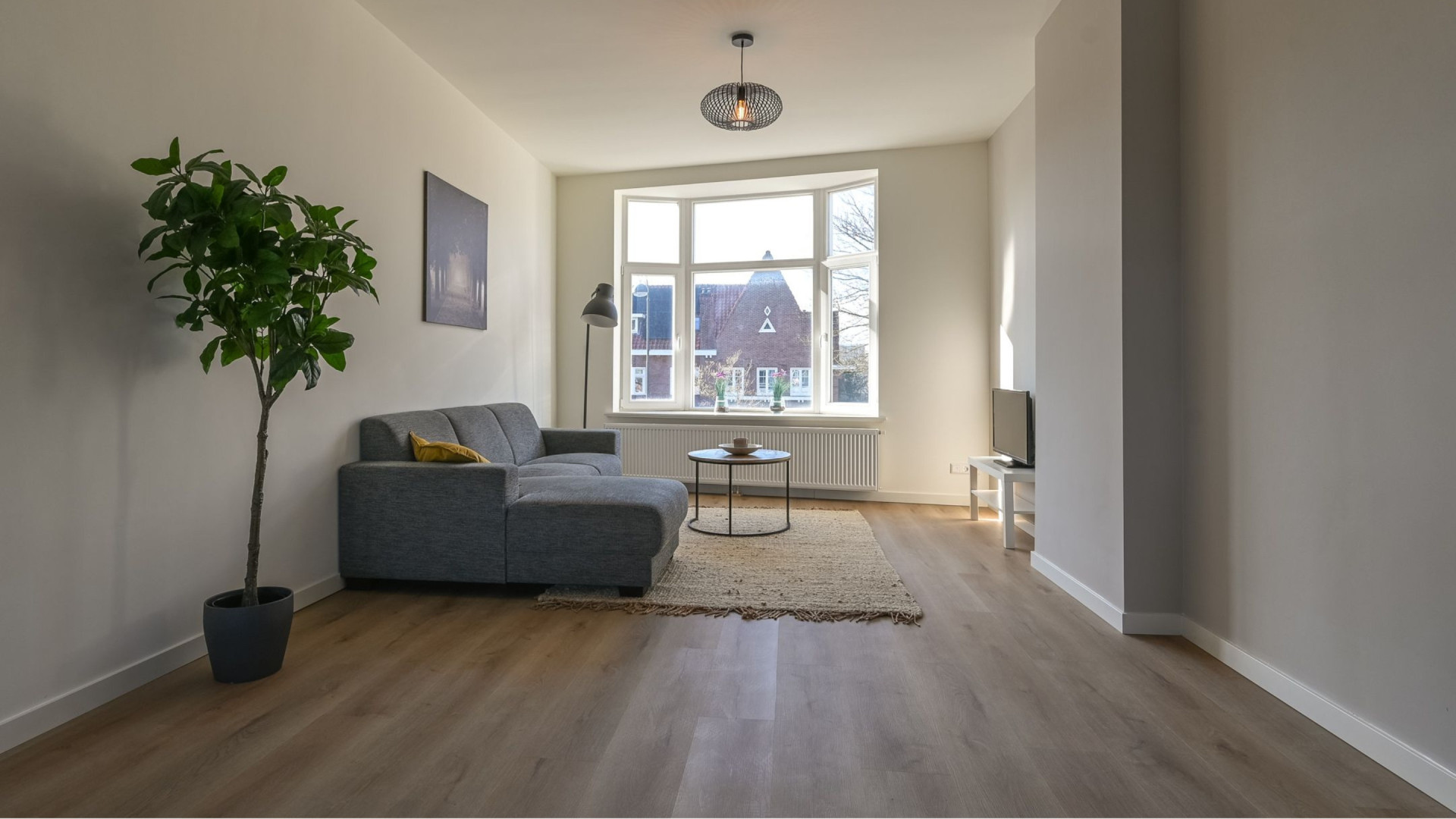 Dit appartement kocht Gallyon van Vessem na haar scheiding. Zie foto's 4