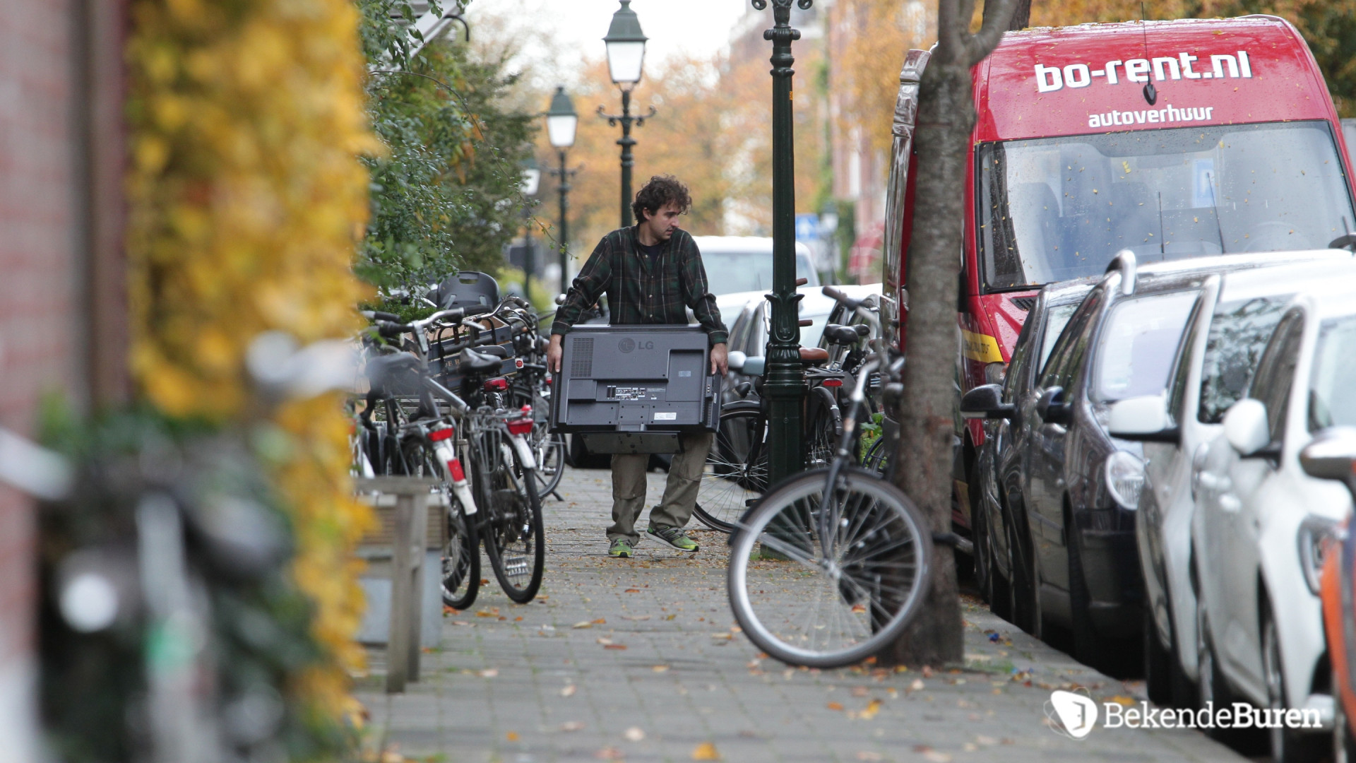 Zo zag men  PvdA/ GroenLinks coryfee Jesse Klaver zeldzaam tot nooit. Zie beelden! 2