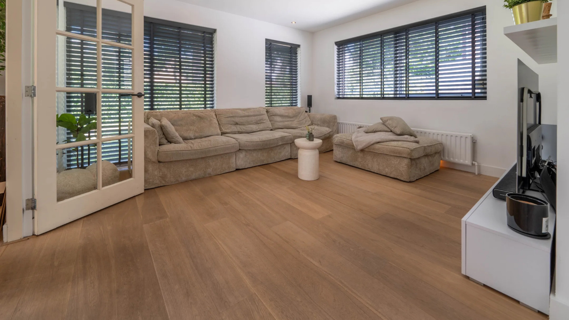 Zanger Gers Pardoel zet zijn riante villa te koop en gaat voor deze megawinst. Zie foto’s 3