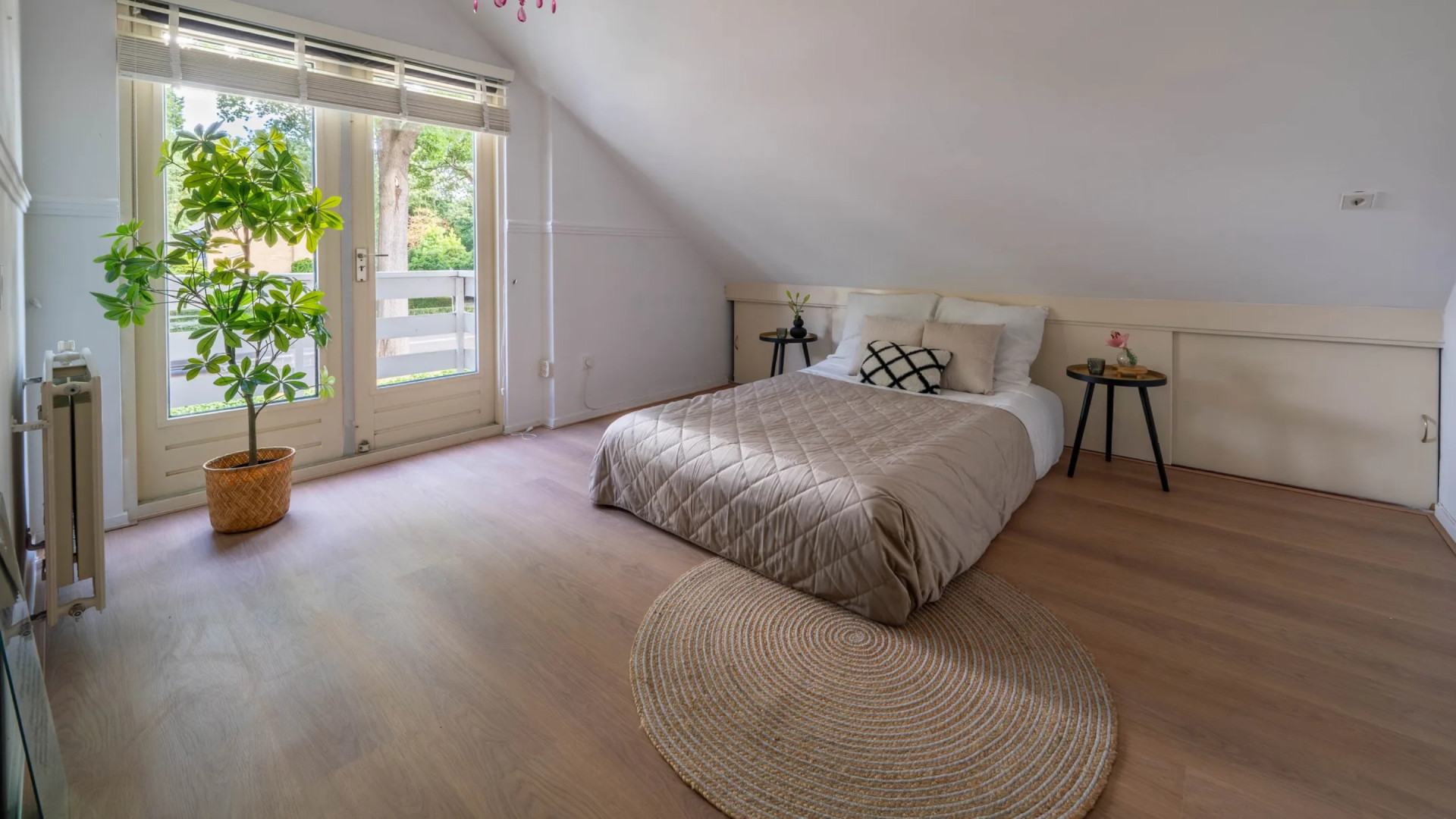 Zanger Gers Pardoel zet zijn riante villa te koop en gaat voor deze megawinst. Zie foto’s 7