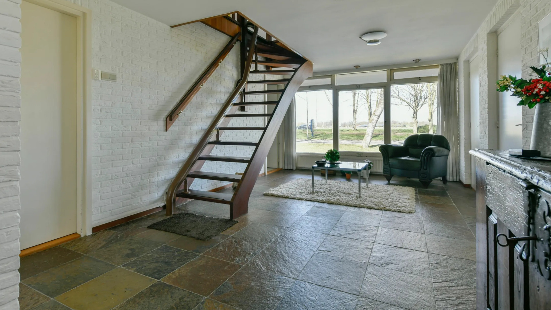 In deze villa gaan Nicolette Kluijver en haar vriend Milan samenwonen. Zie foto’s 2