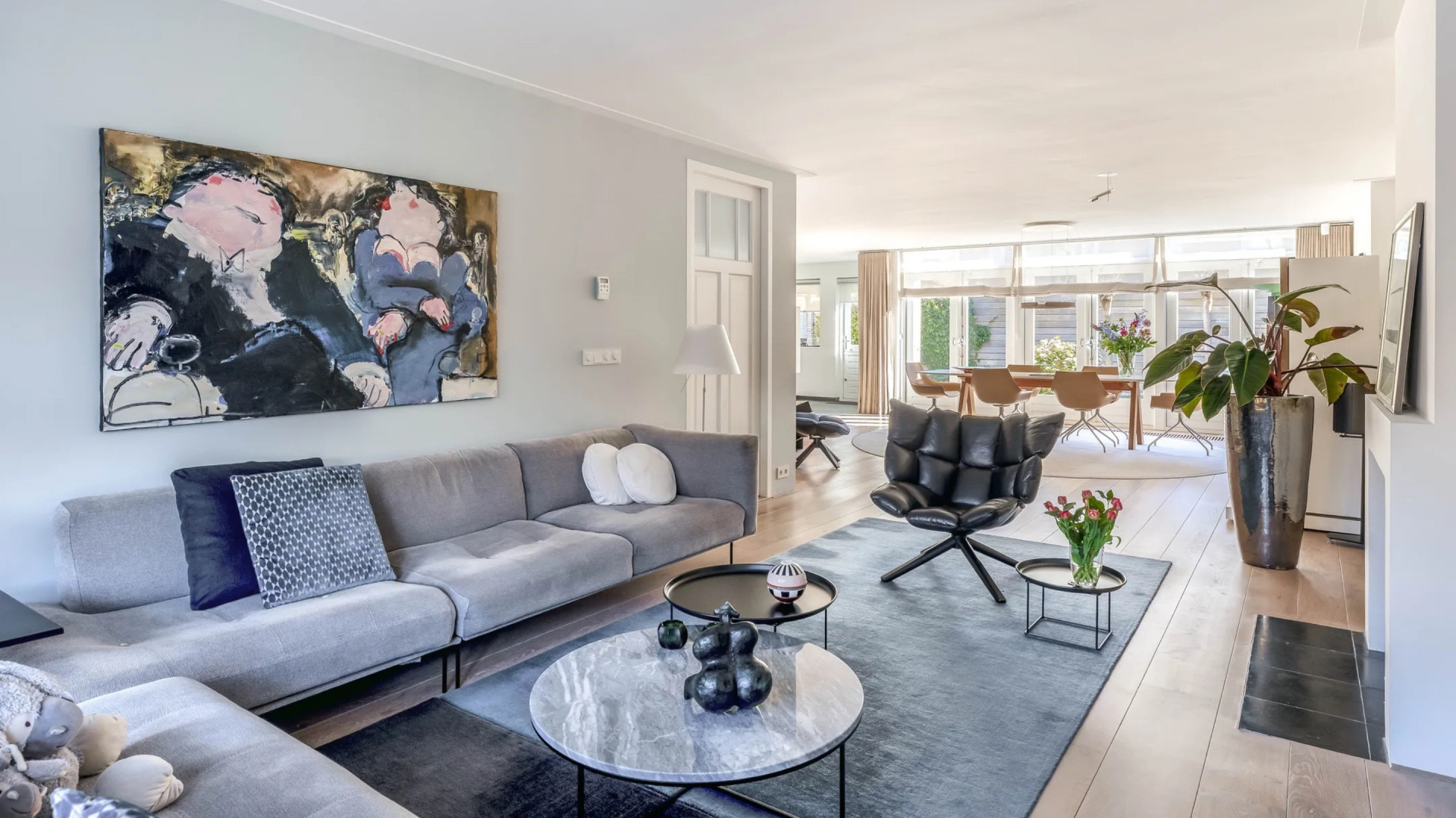 Marvin Breukhoven koopt zeer luxe twee-onder-één-kapwoning voor meer dan een miljoen. Zie foto’s 3