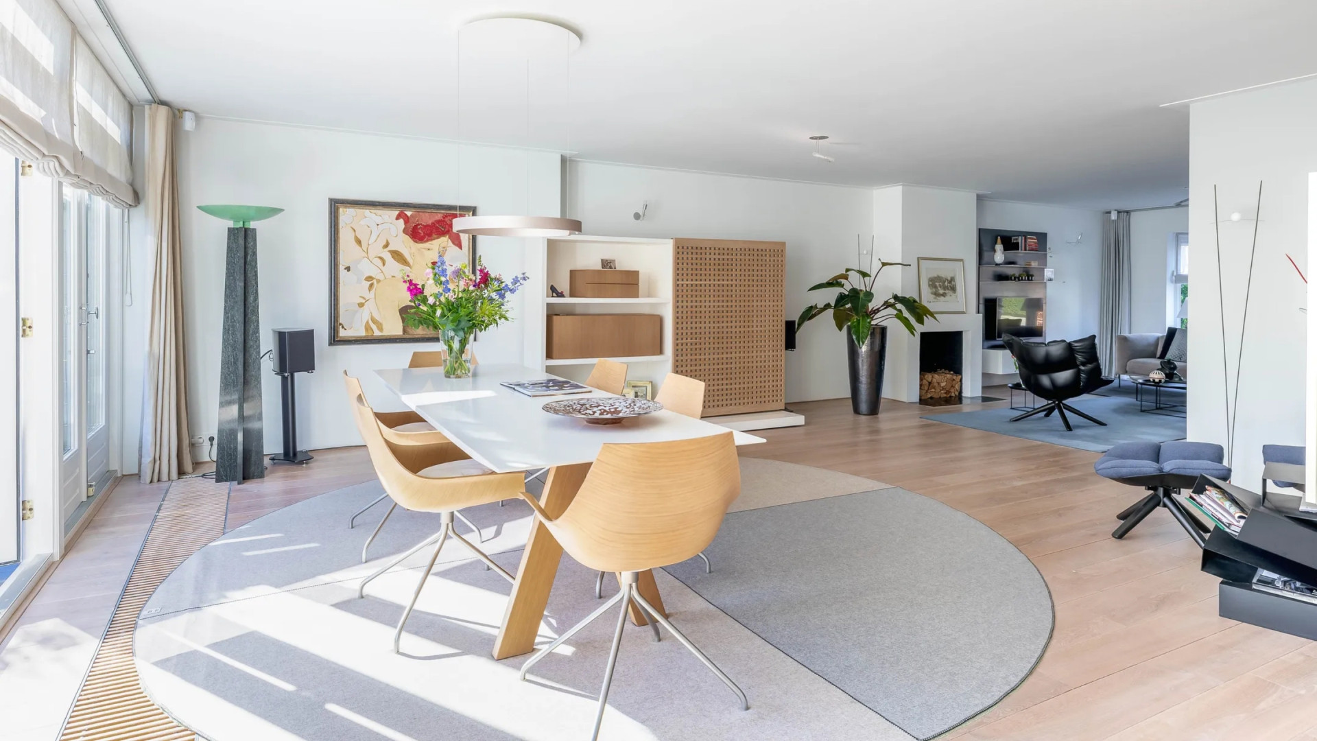 Marvin Breukhoven koopt zeer luxe twee-onder-één-kapwoning voor meer dan een miljoen. Zie foto’s 4