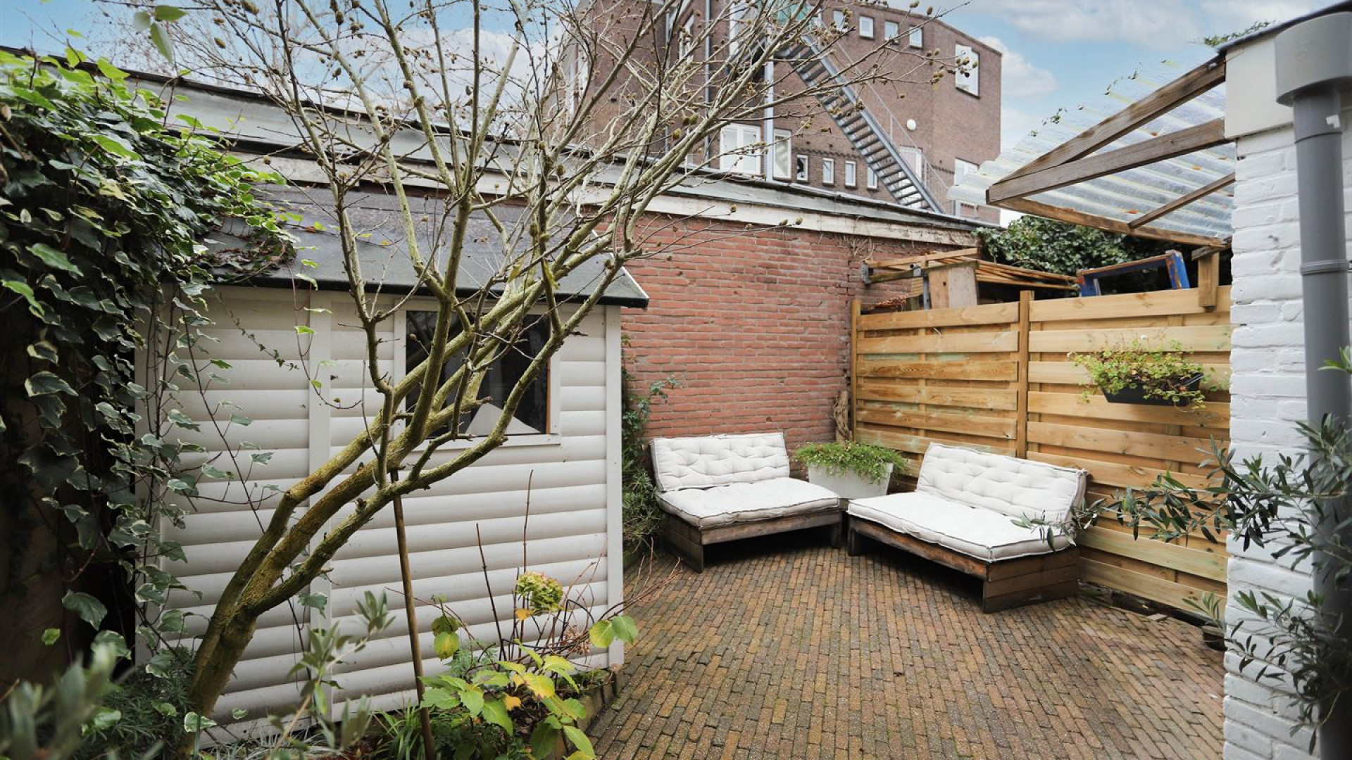 Zo woont De Slimste Mens-presentator Herman van der Zandt. Zie foto’s 15