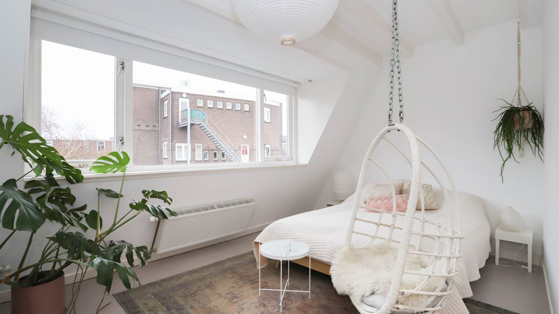 Zo woont De Slimste Mens-presentator Herman van der Zandt. Zie foto’s 12