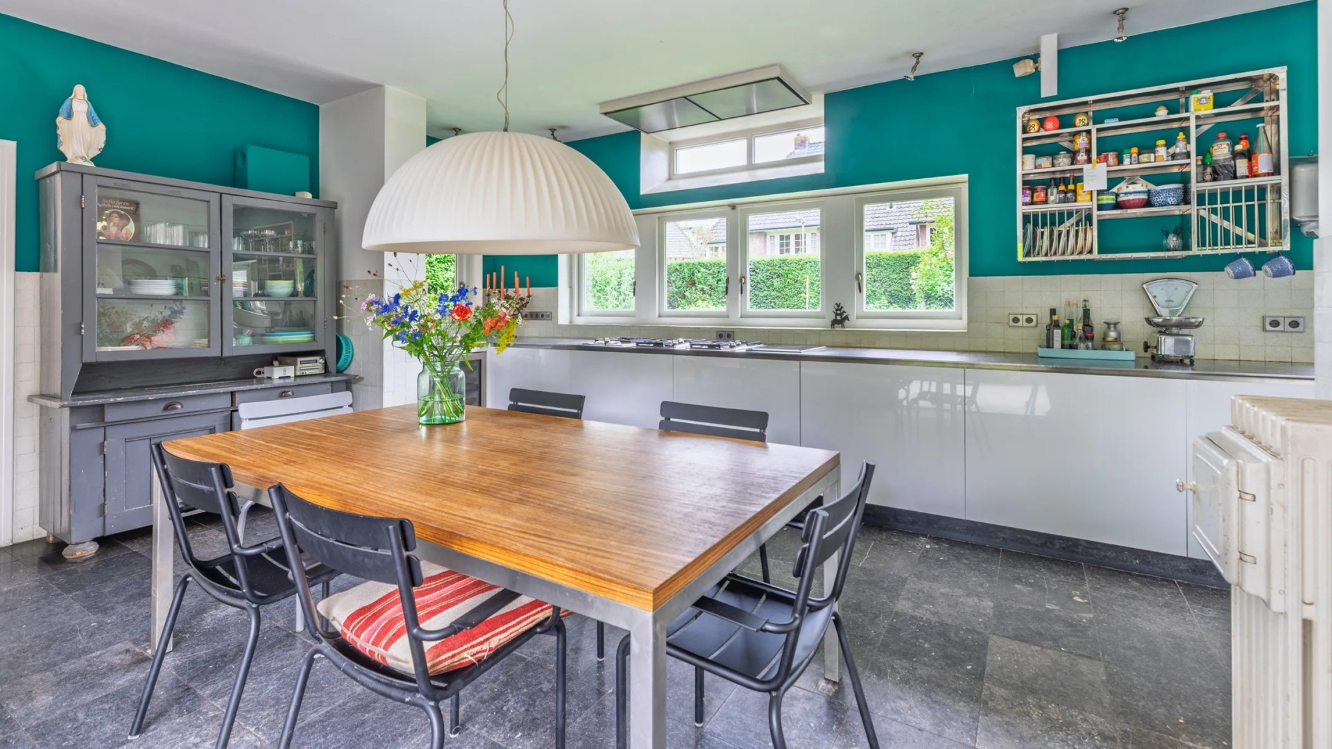 Verkoop villa gaat tv-kok Julius Jaspers miljonair maken. Zie foto’s 5