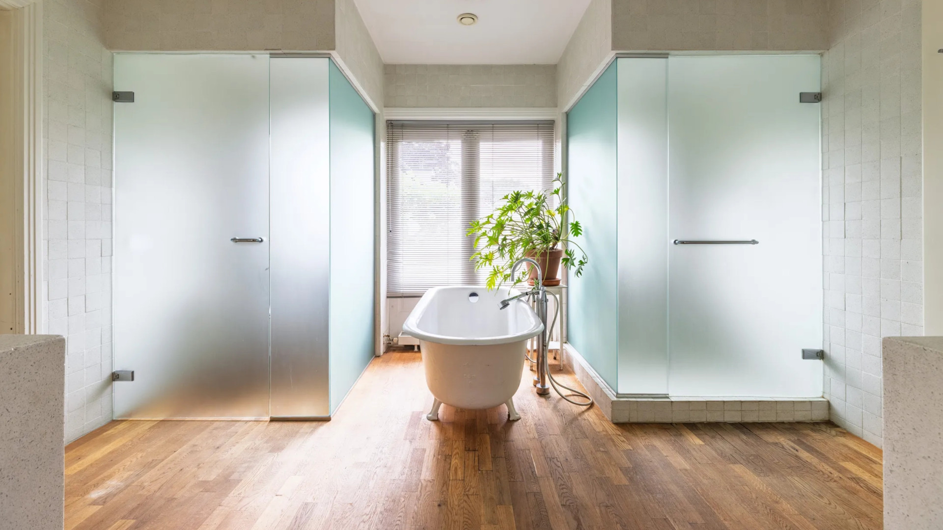 Verkoop villa gaat tv-kok Julius Jaspers miljonair maken. Zie foto’s 8