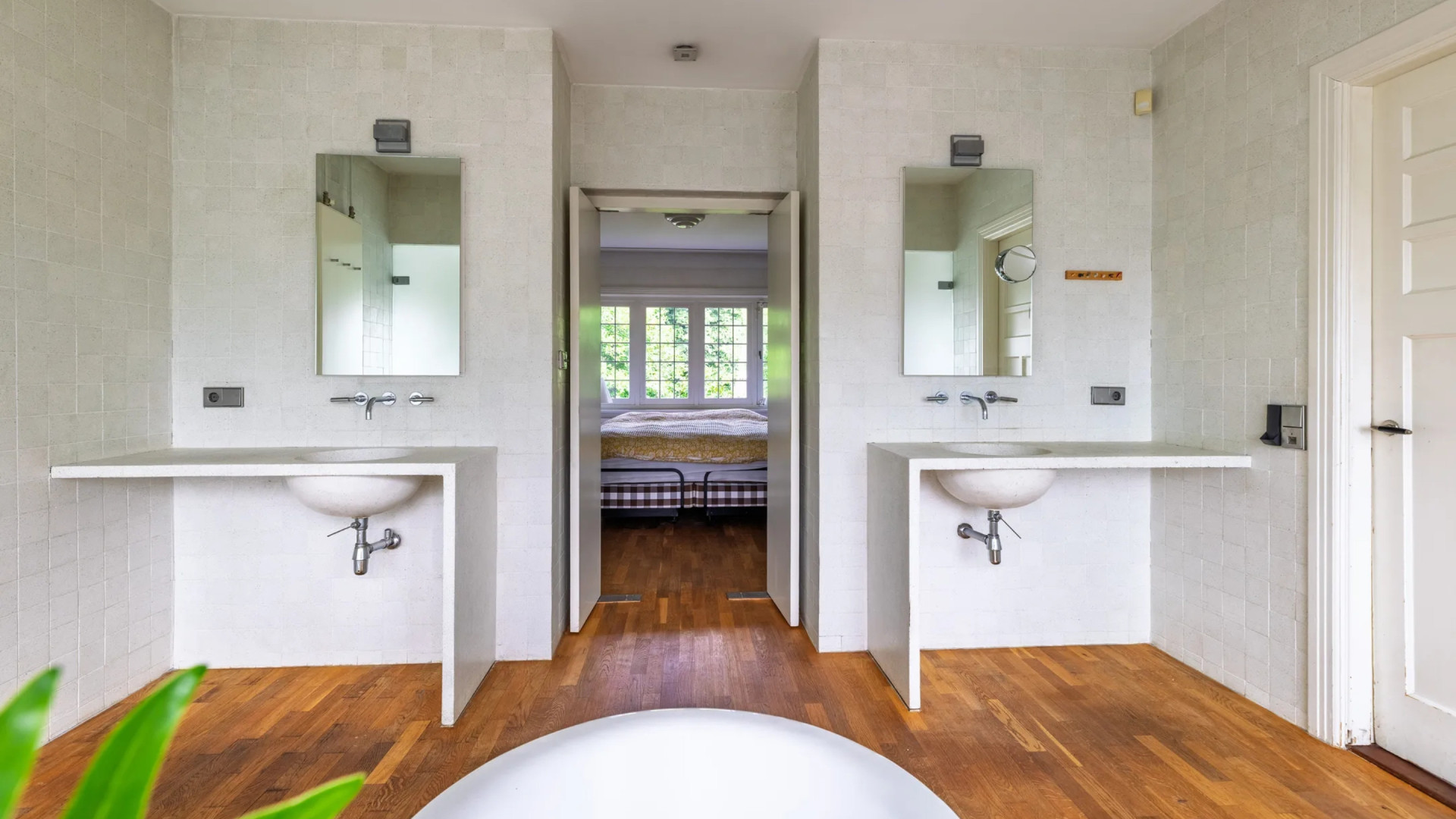 Verkoop villa gaat tv-kok Julius Jaspers miljonair maken. Zie foto’s 9