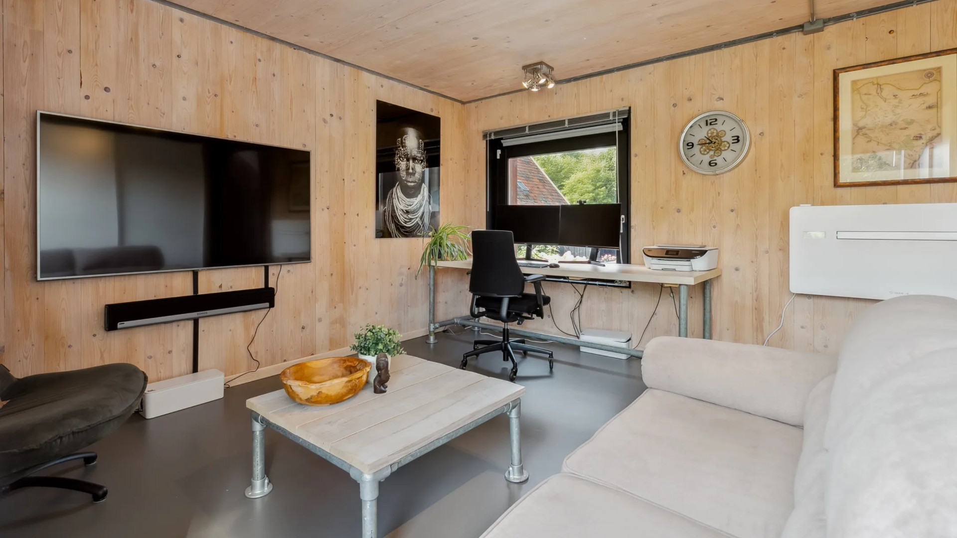 Binnenkijken in de nieuwe bijzondere woning van Amerika-kenner Raymond Mens 6