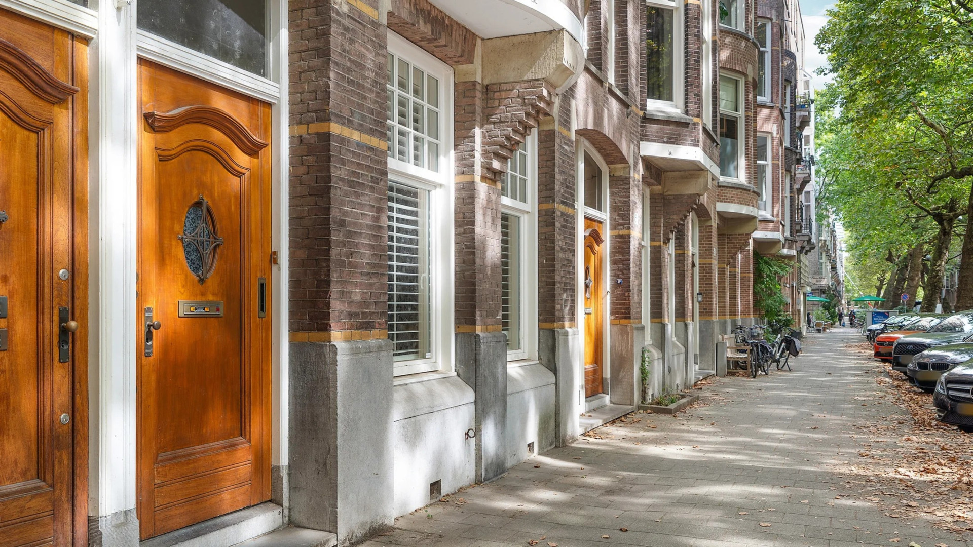 Binnenkijken in het appartement van voetballer Luciano Narsingh dat hij voor een topprijs verkocht 12