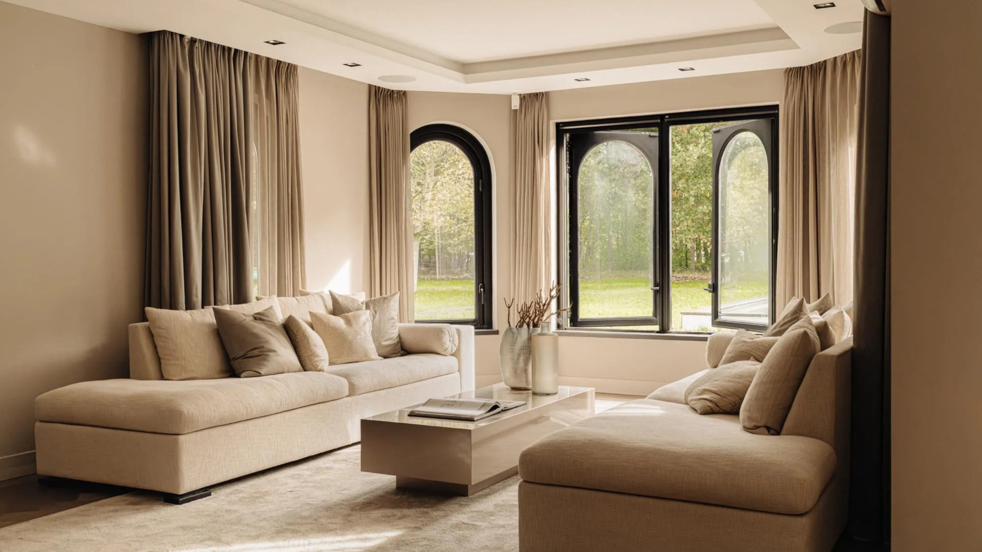 Villa van rapper Boef na één jaar alweer in de verkoop en voor een hogere prijs! Zie alle foto’s 4