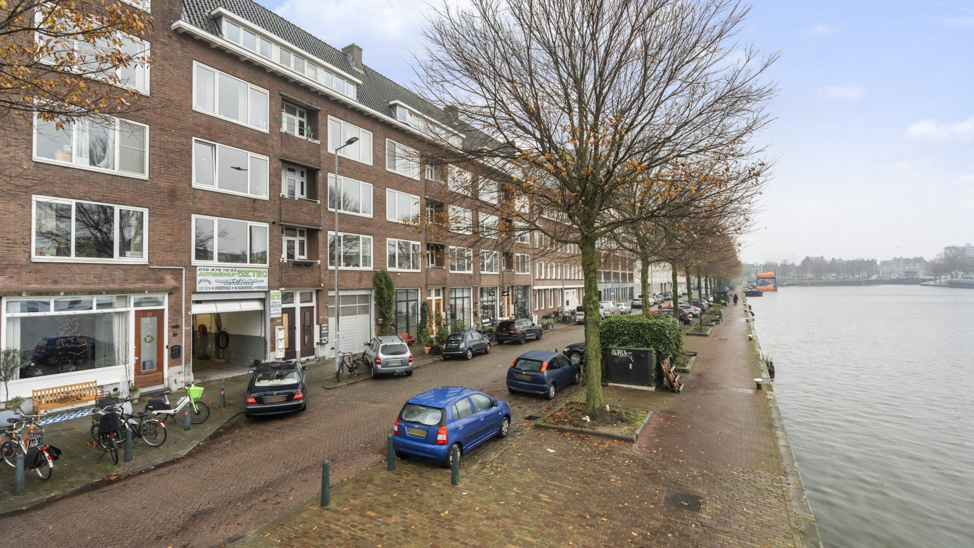 Deze zeer bekende NOS Journaal-presentator zet zijn Rotterdamse woning te koop. Zie foto’s 9