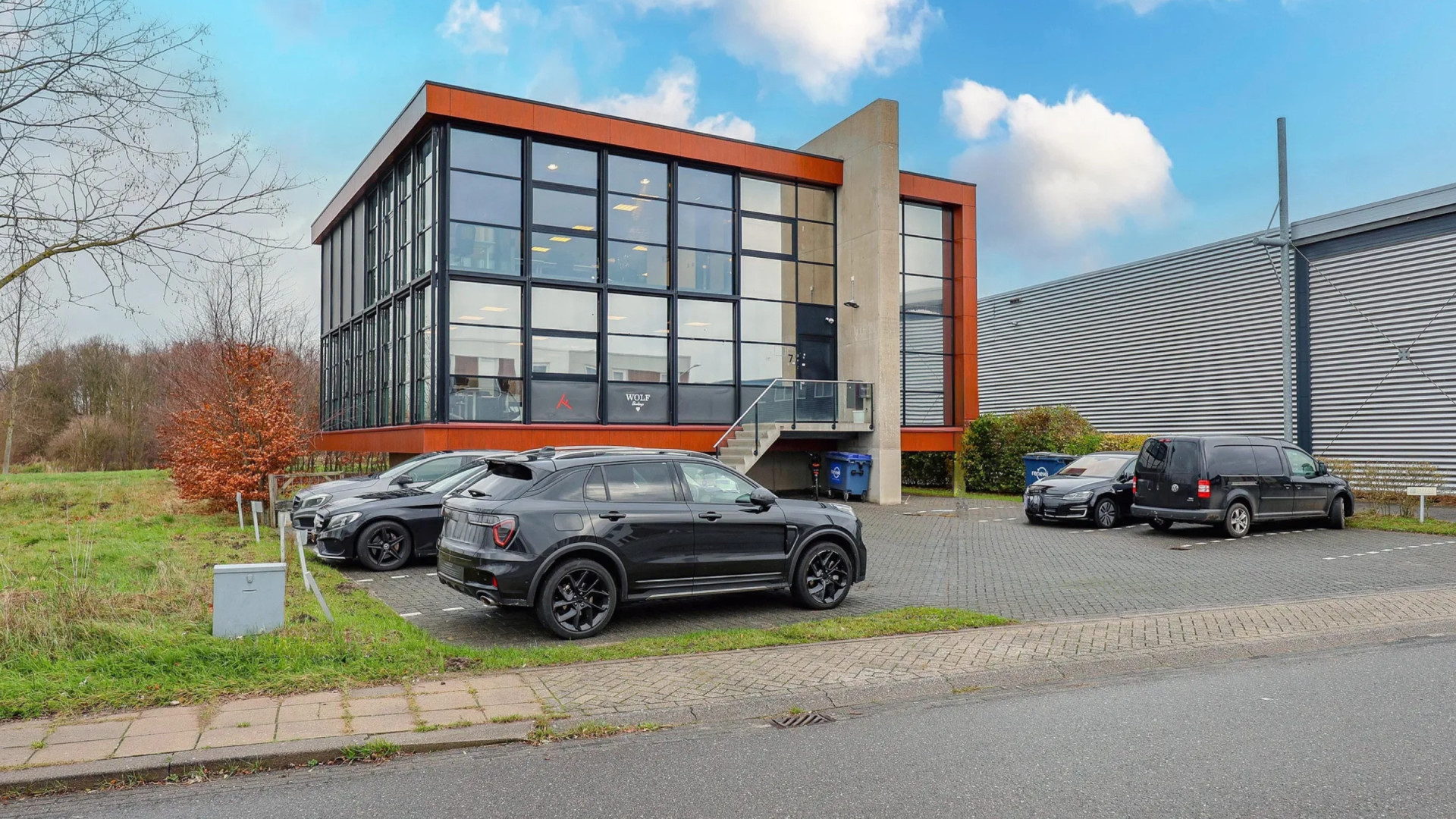 Ali B zet met pijn in zijn hart zijn pand te koop. Zie foto’s 2