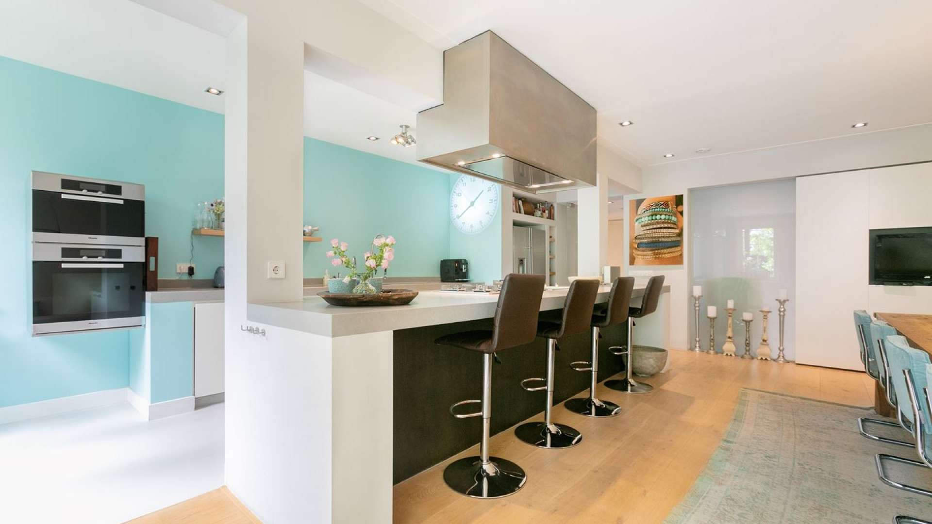 Winst op pand van Ivo Niehe in vrije val. Zie foto’s 5