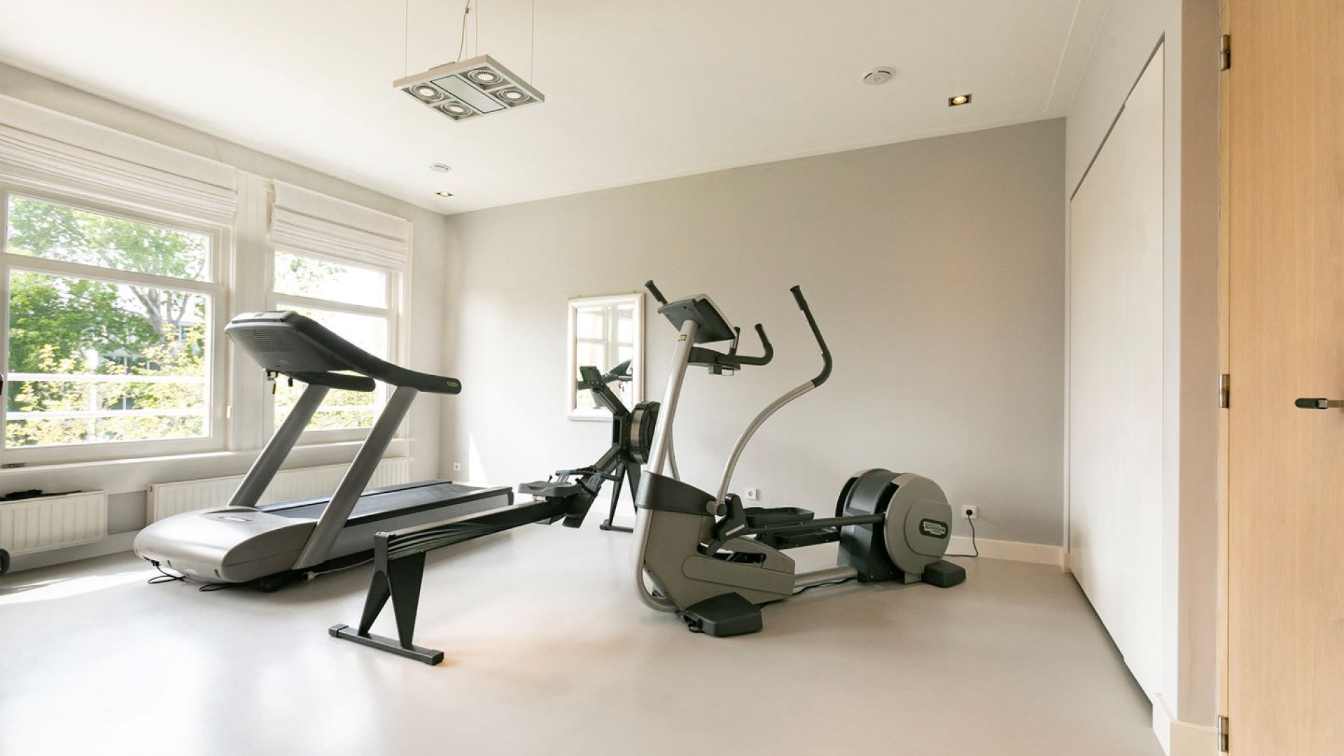 Winst op pand van Ivo Niehe in vrije val. Zie foto’s 18