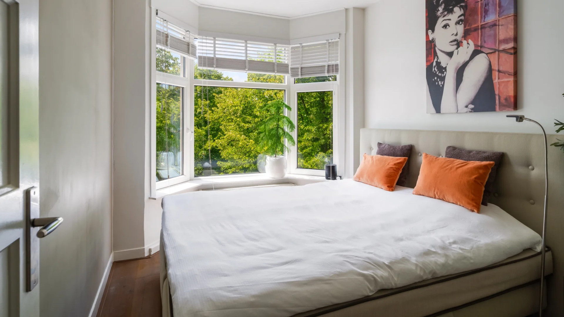 Binnenkijken in de knusse woning van ex K3-ster Klaasje Meijer 7