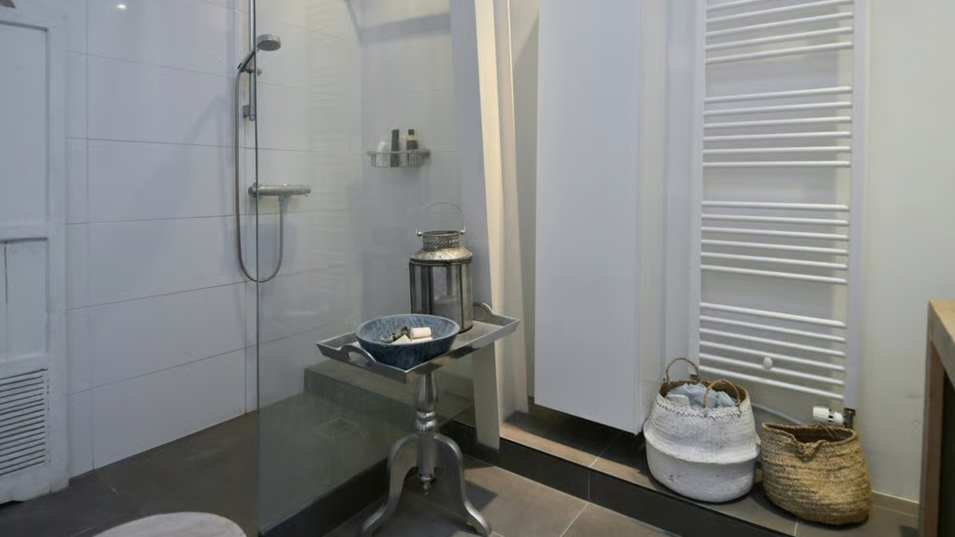 Voormalige huurwoning van Bram Moszkowicz opnieuw te koop na gedwongen vertrek 10