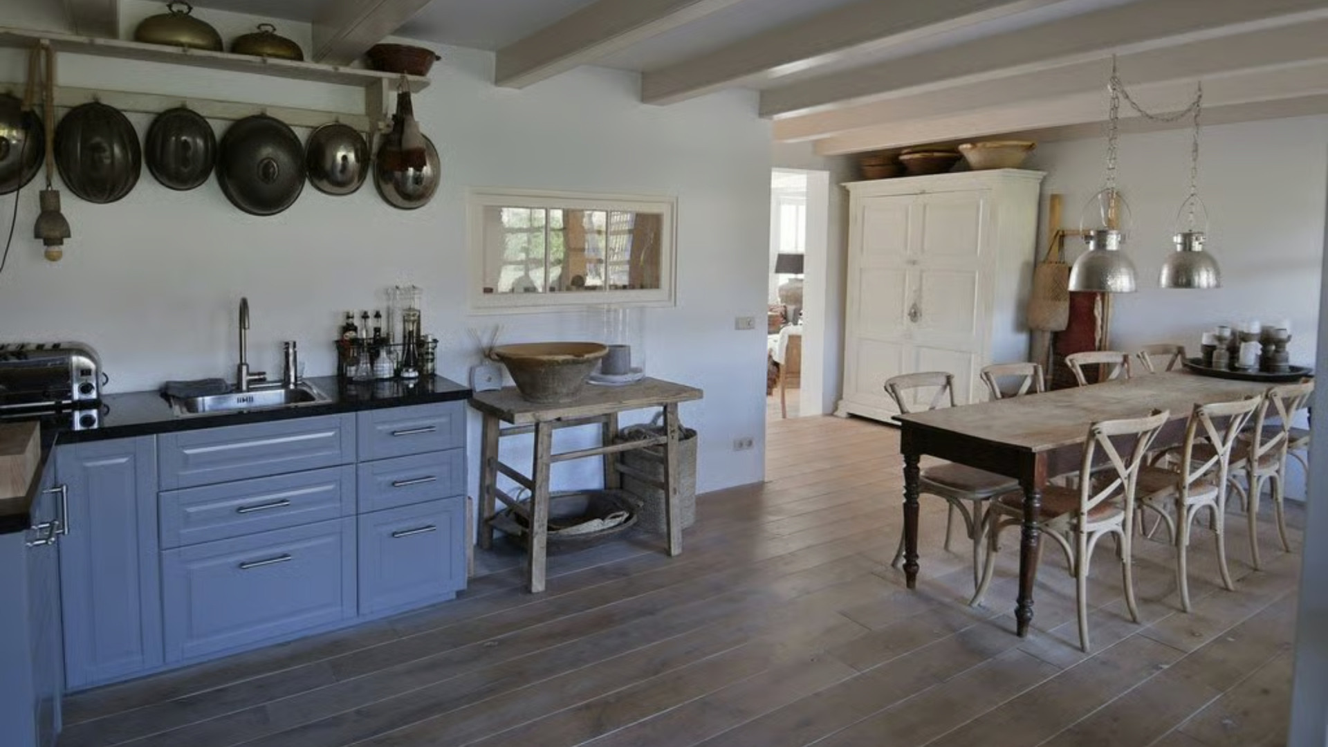 Voormalige huurwoning van Bram Moszkowicz opnieuw te koop na gedwongen vertrek 6