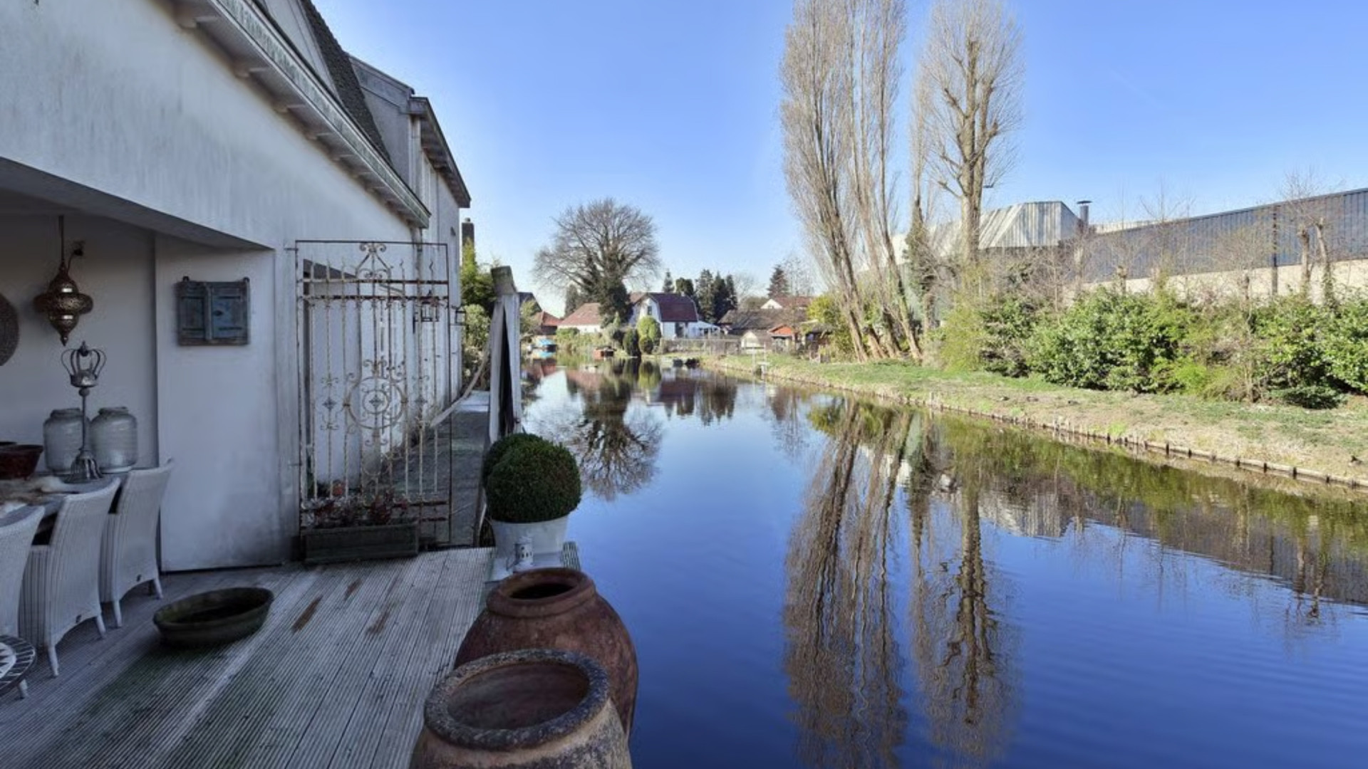 Voormalige huurwoning van Bram Moszkowicz opnieuw te koop na gedwongen vertrek 8