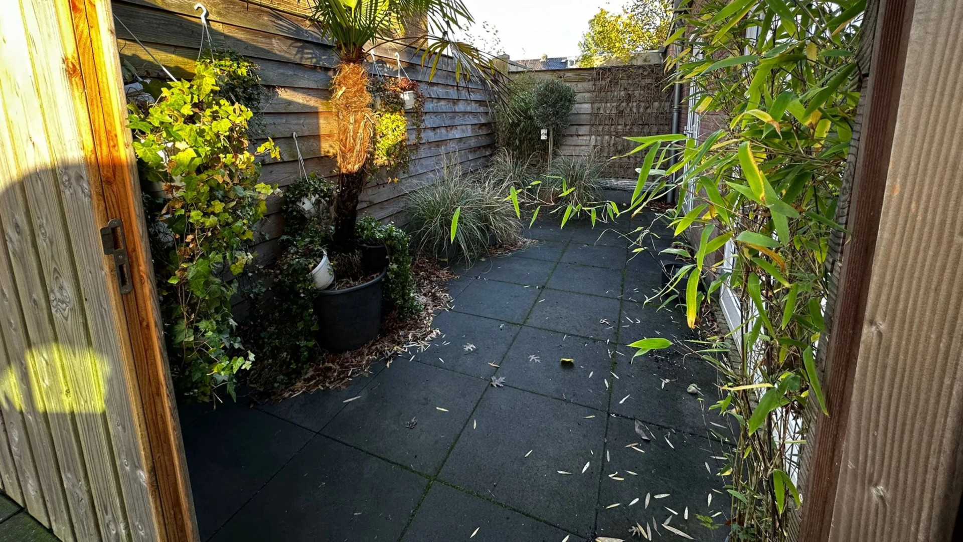 Eelko van Kooten, partner van Olcay Gulsen, zet zijn appartement in het Gooi te huur. Zie foto’s 6