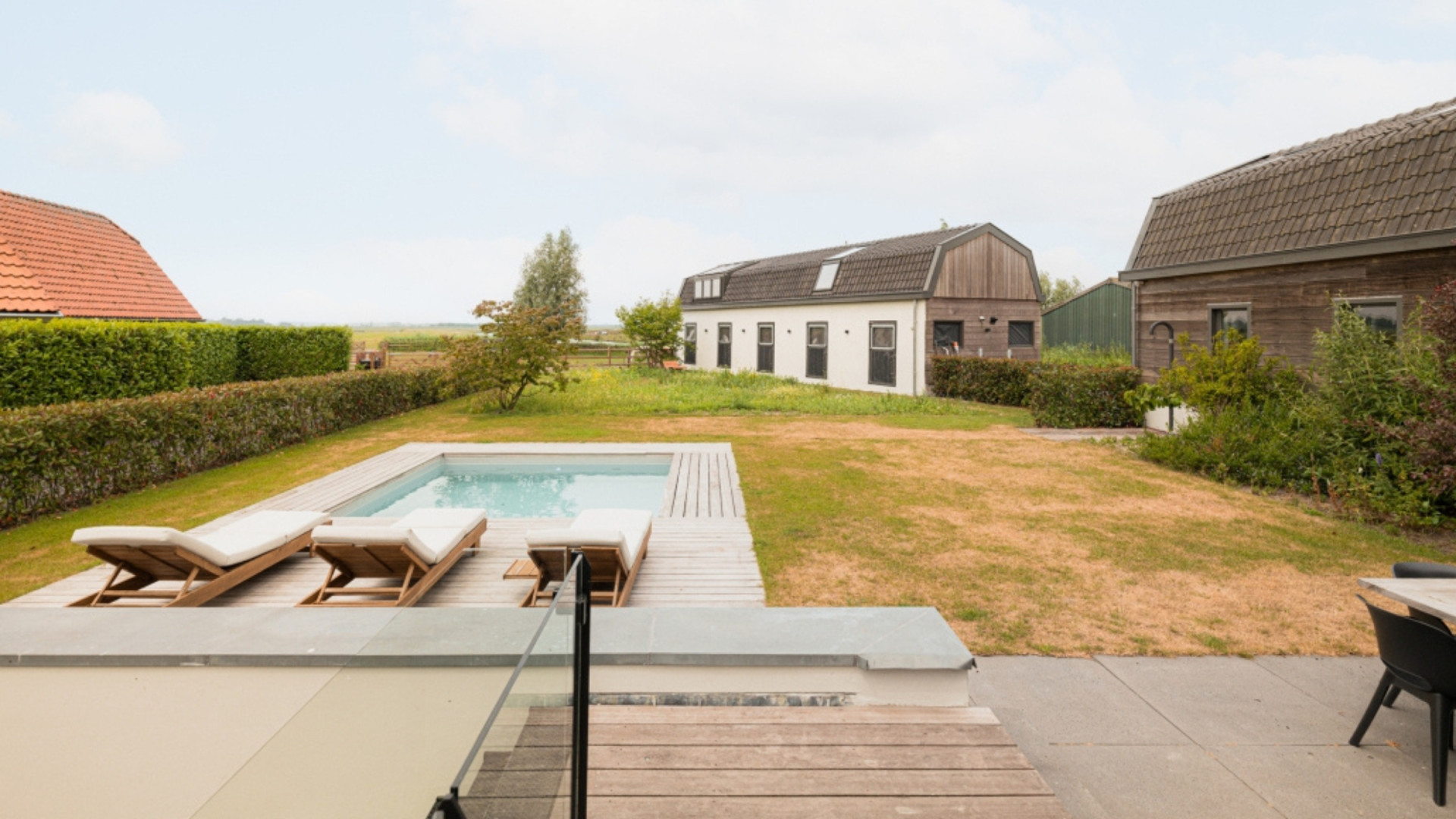 Blokkeert miljoenen villa van Fajah Lourens haar Spaanse droom? Zie foto’s 15