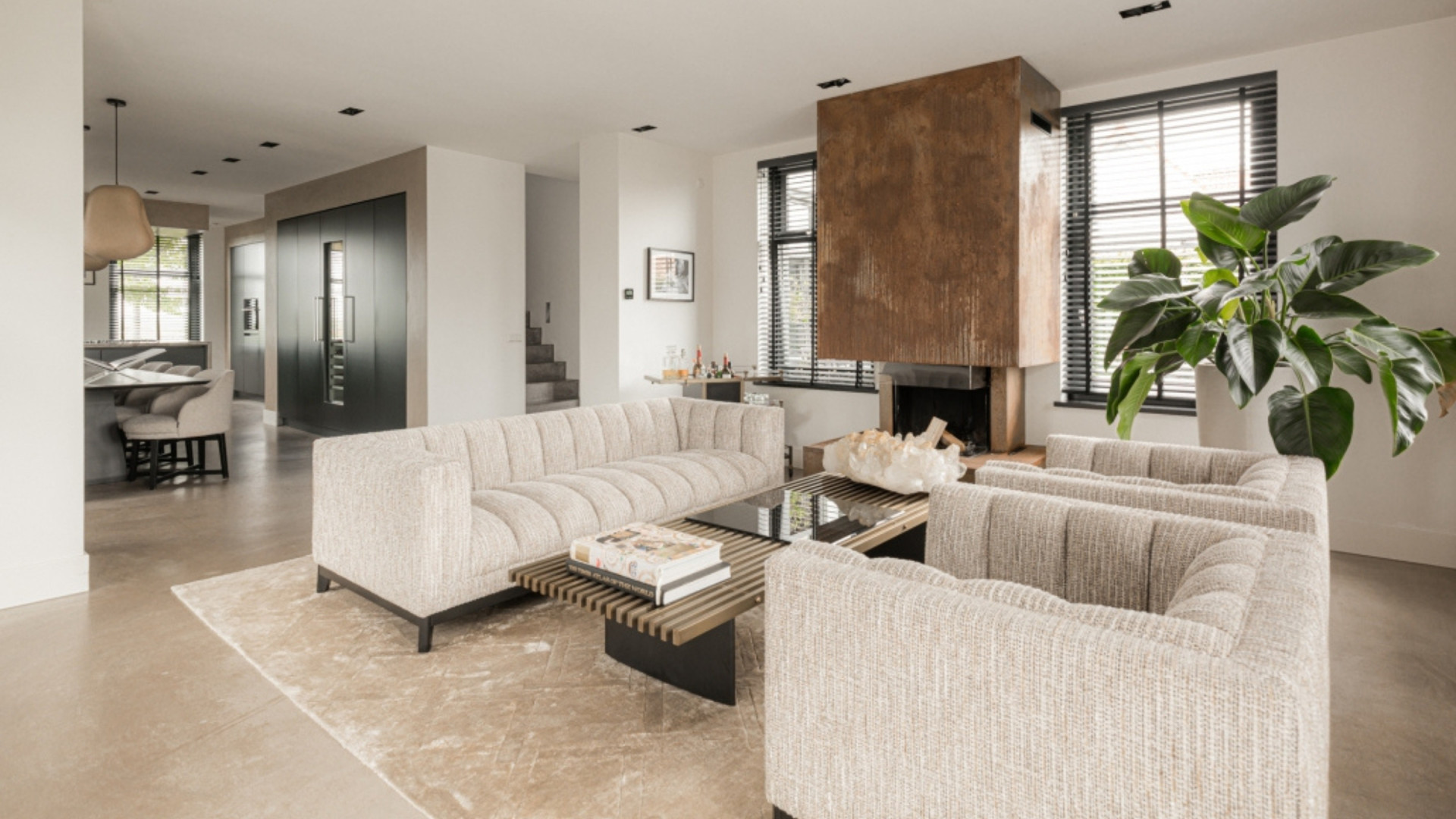 Blokkeert miljoenen villa van Fajah Lourens haar Spaanse droom? Zie foto’s 7