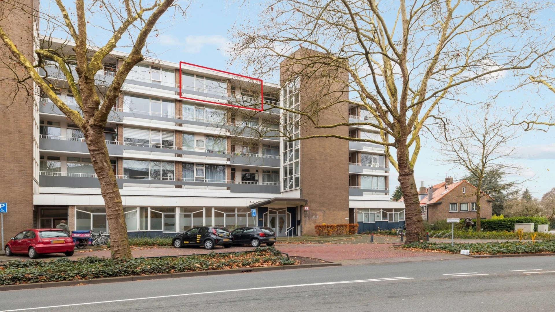 Eelko van Kooten zet zijn appartement nabij centrum van Hilversum te koop. Zie foto’s 2