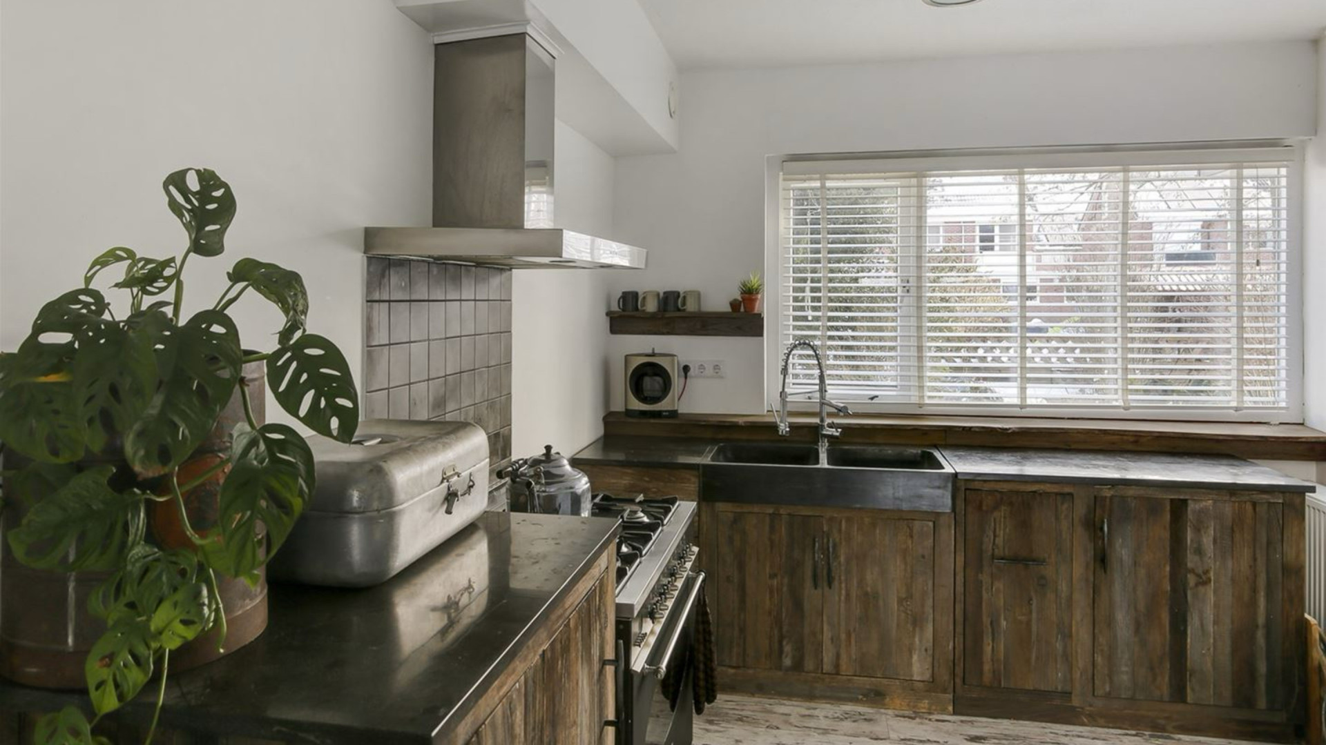 Zo woont shorttrackster Xandra Velzeboer, die twee keer goud won op de Olympische Spelen. Zie foto’s 6