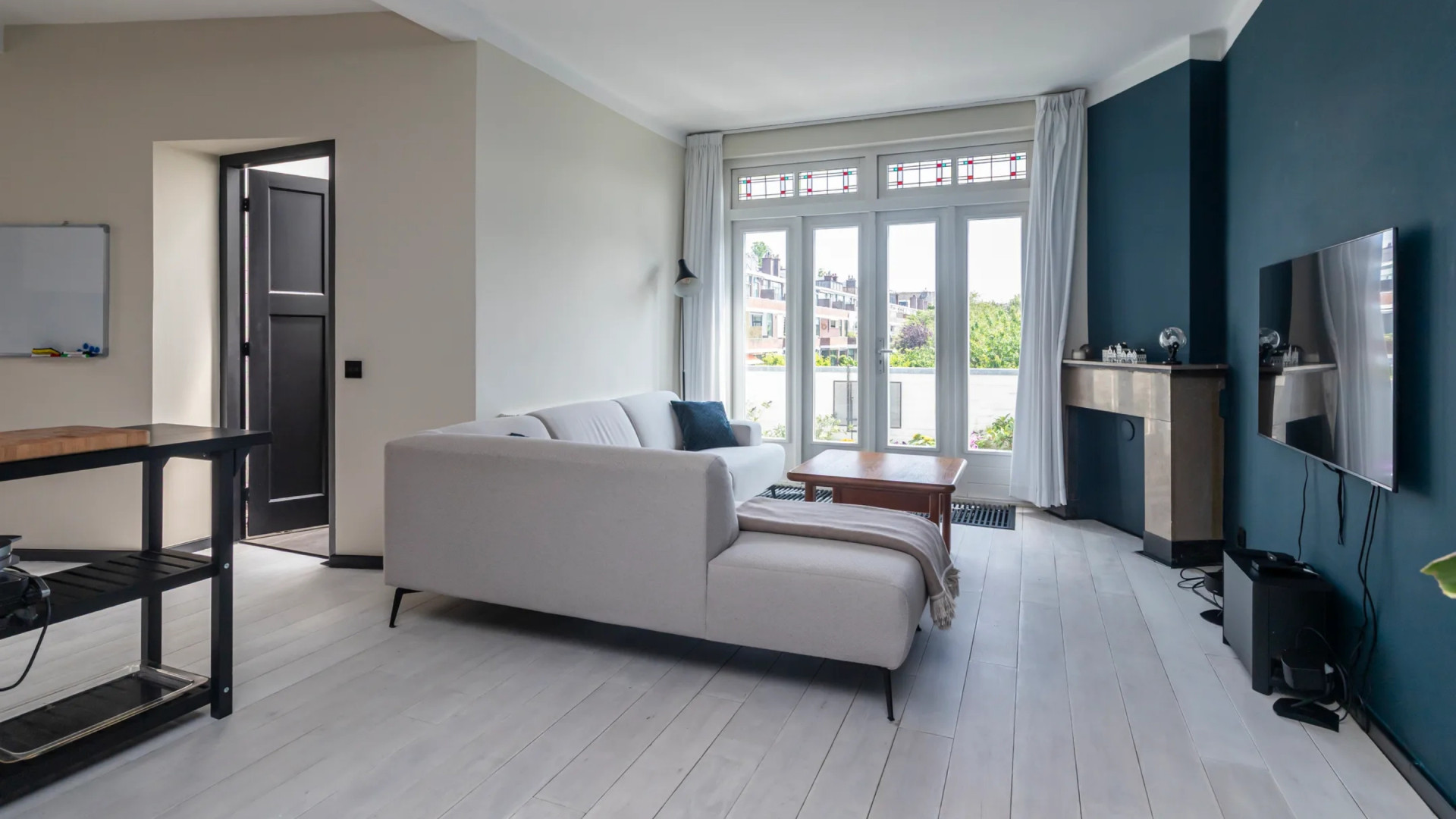 TV-presentator Dennis Weening koopt na scheiding dit appartement. Zie foto’s 3