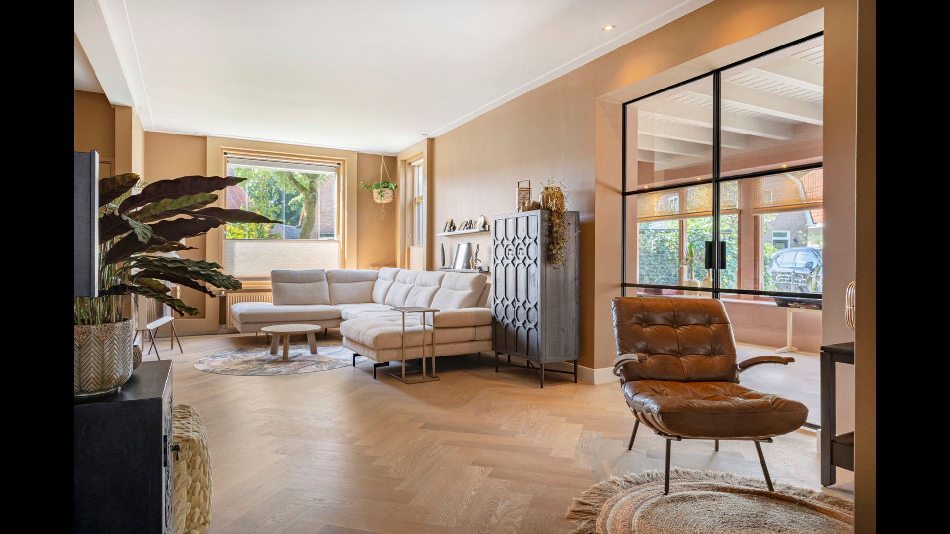 Hier wonen topatlete Femke Bol en haar echtgenoot Ben Broeders. Zie foto’s 8