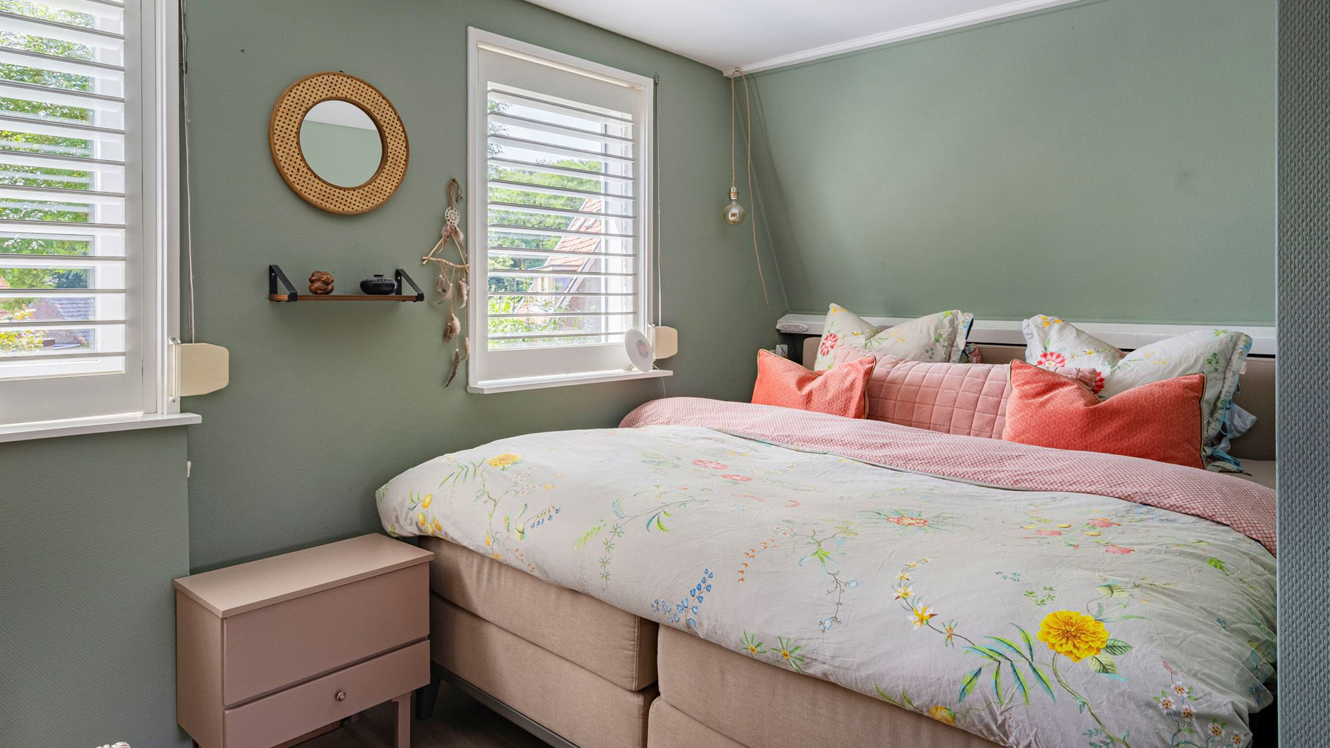 Hier wonen topatlete Femke Bol en haar echtgenoot Ben Broeders. Zie foto’s 29