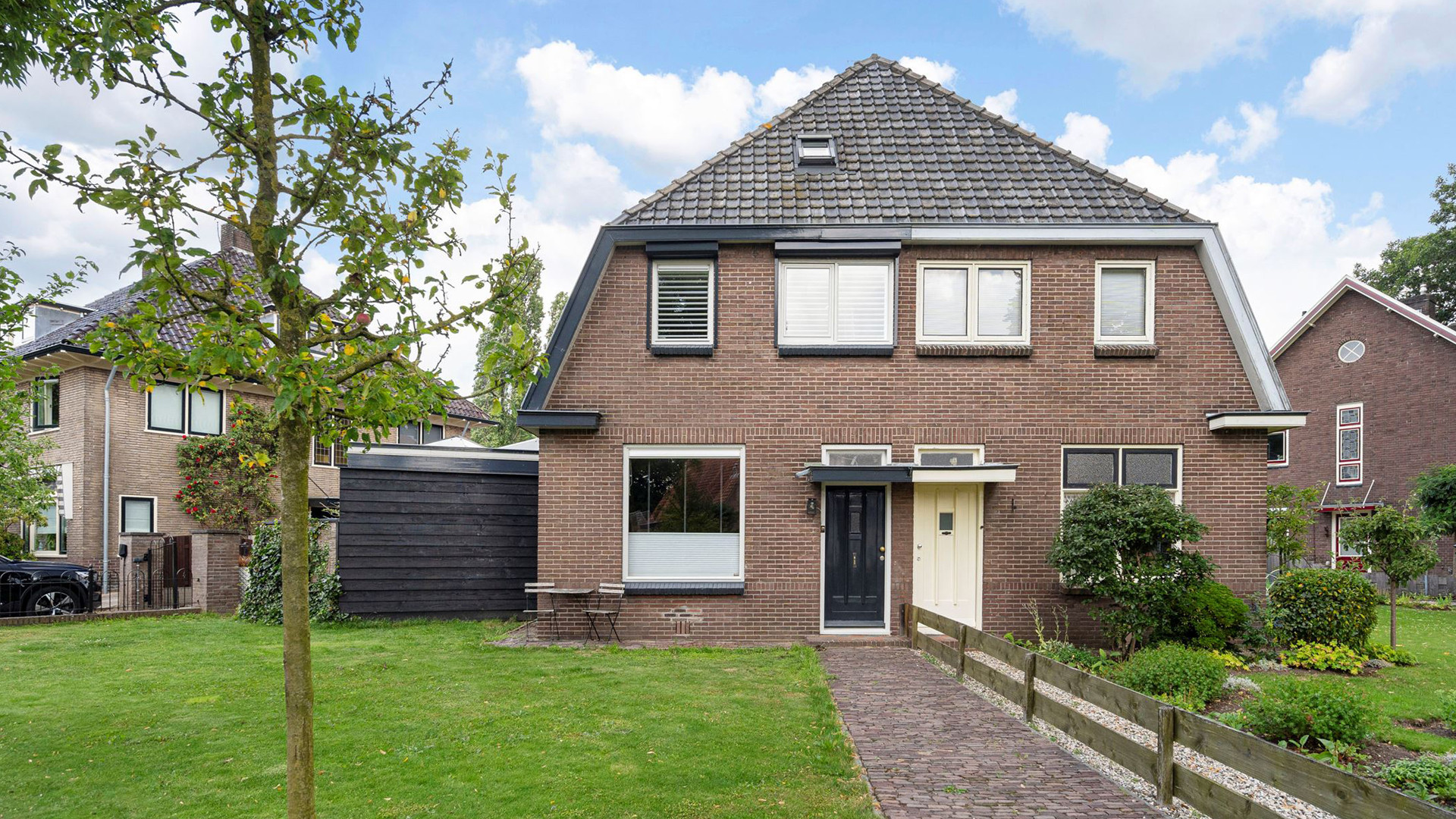 Hier wonen topatlete Femke Bol en haar echtgenoot Ben Broeders. Zie foto’s 3