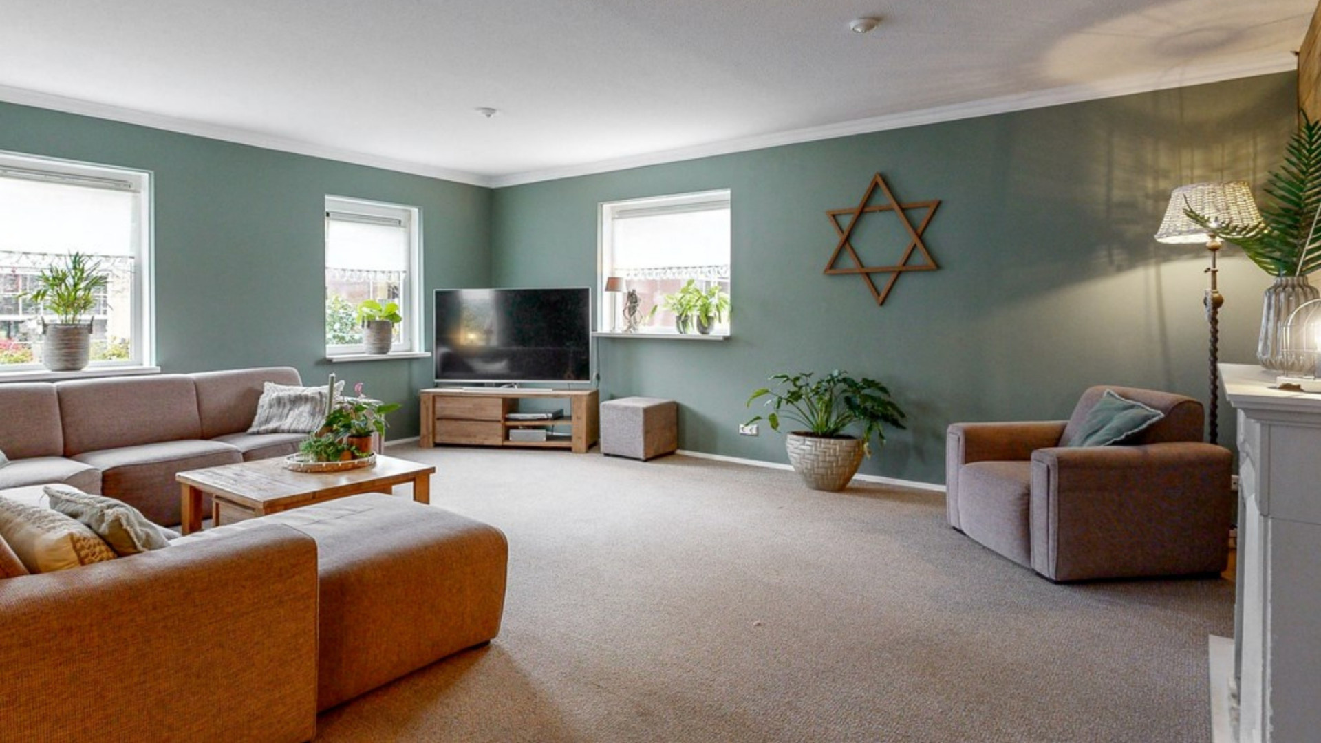 Teun Föhn steekt tonnen eigen geld in zijn recent gekochte eengezinswoning. Zie foto’s 2