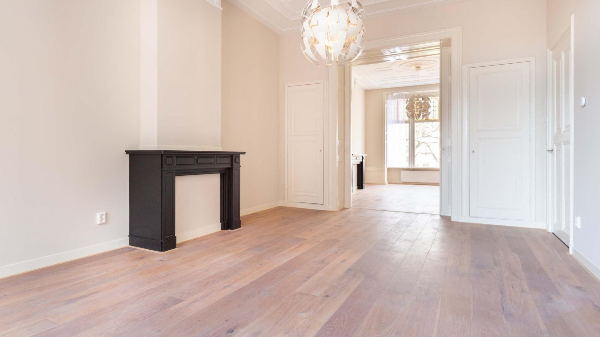 Zo woont Lucky TV-eigenaar Sander van de Pavert 2