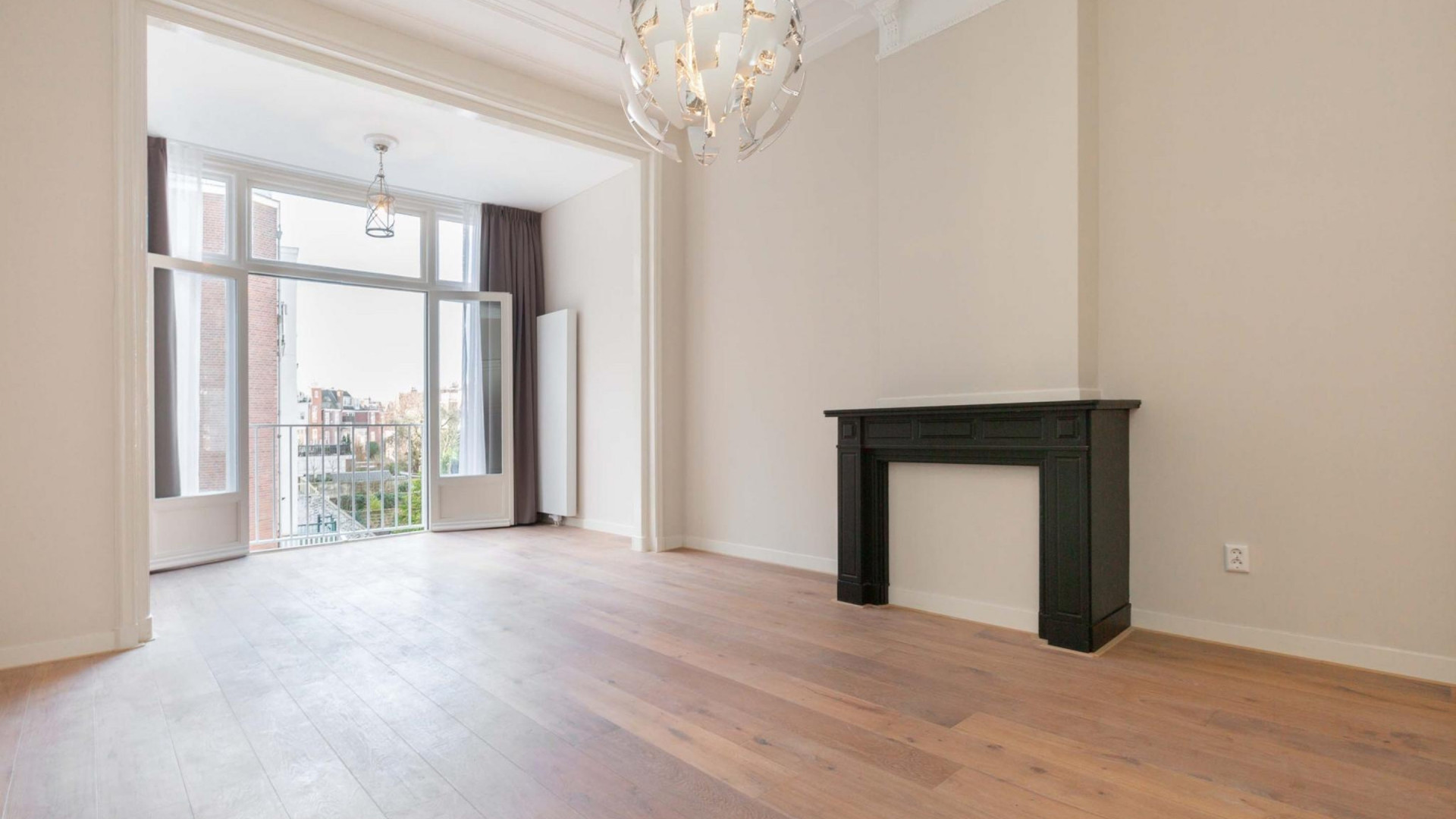 Zo woont Lucky TV-eigenaar Sander van de Pavert 3