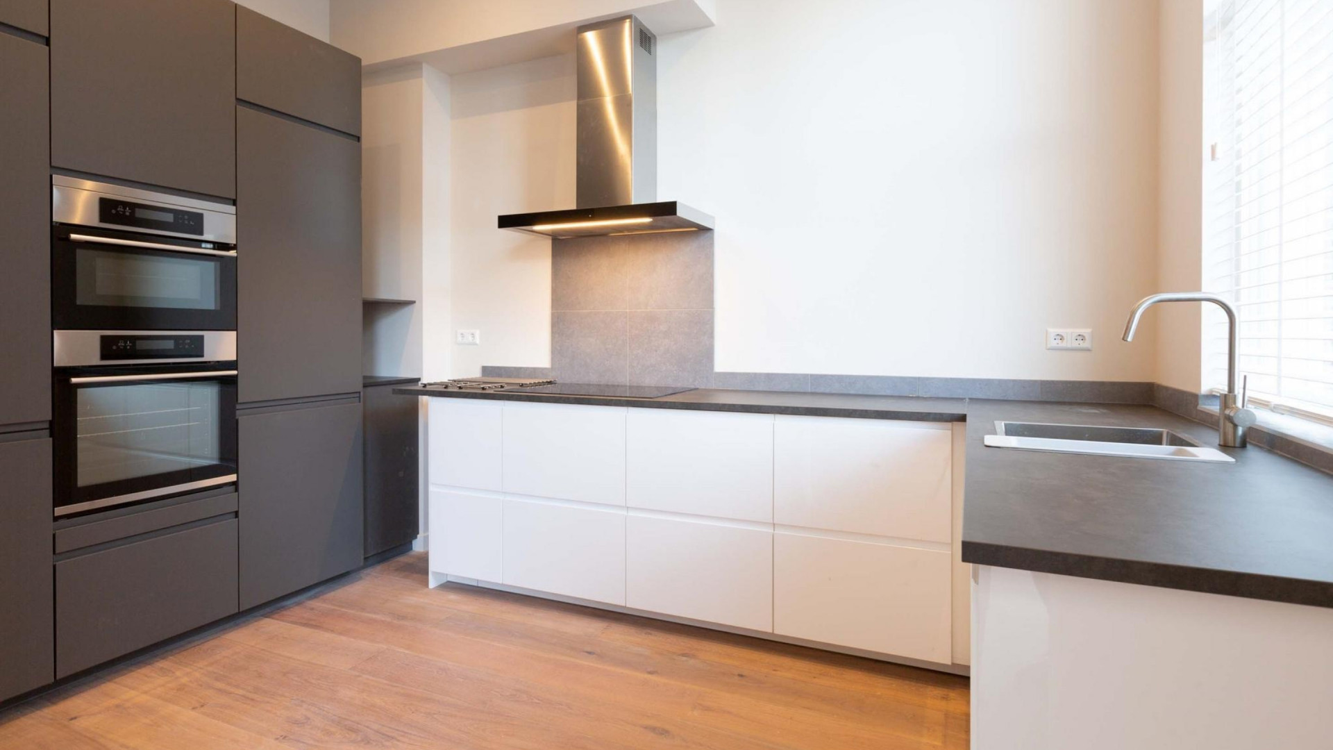 Zo woont Lucky TV-eigenaar Sander van de Pavert 4