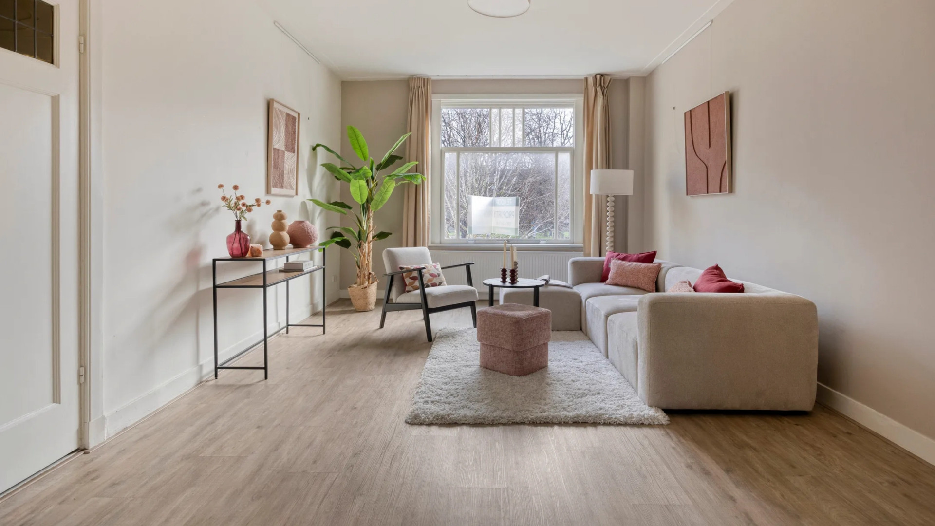 Voetballer Daley Blind zet zijn Amsterdamse appartement met forse winstpotentie te koop. Zie foto’s 2