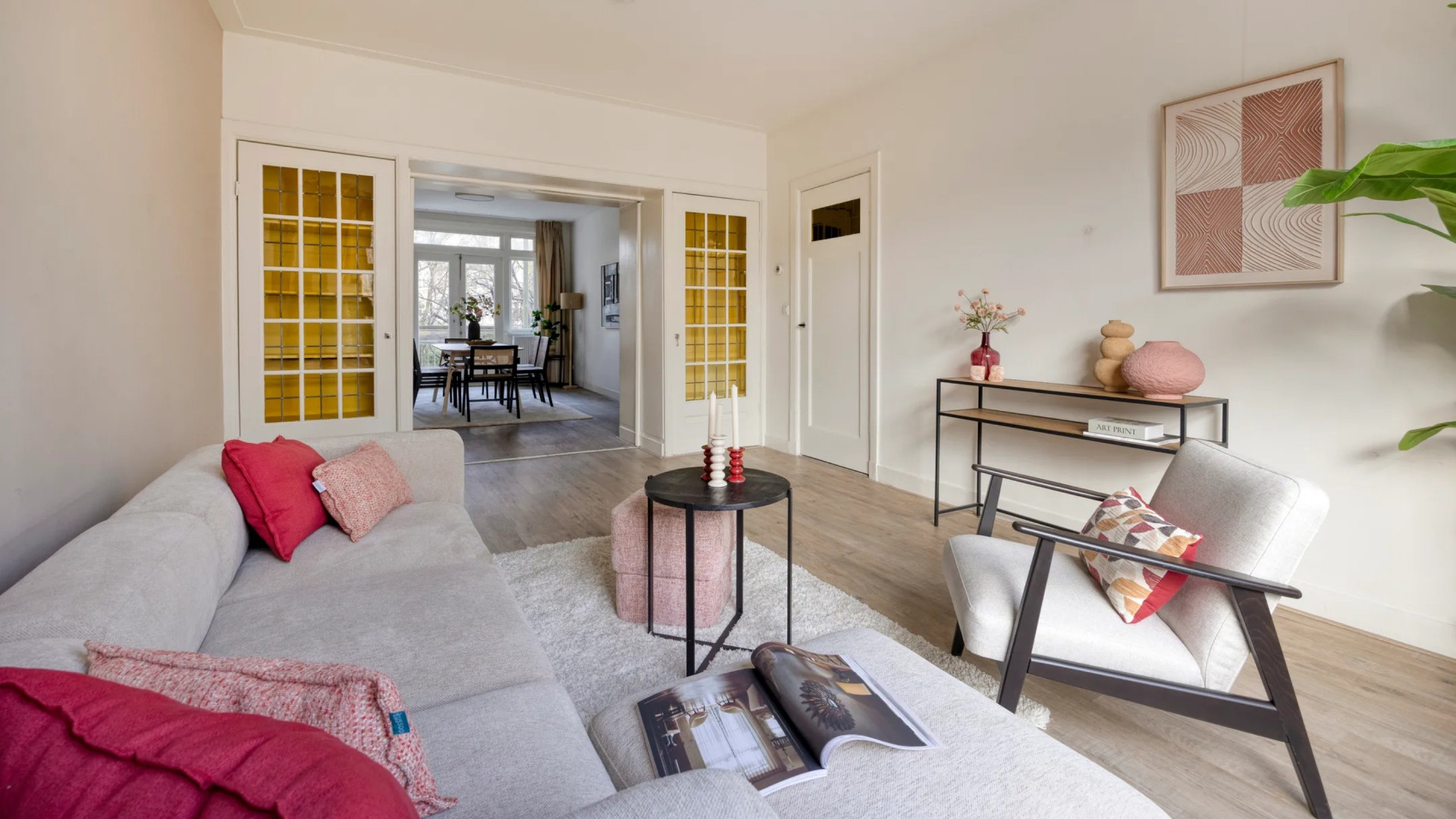 Voetballer Daley Blind zet zijn Amsterdamse appartement met forse winstpotentie te koop. Zie foto’s 3