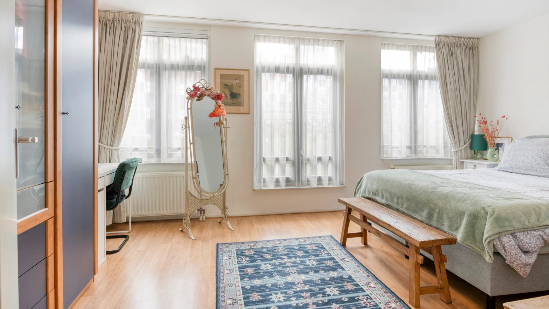 Barry Atsma verkoopt zijn Haagse appartement met flinke winst. Zie foto’s 5