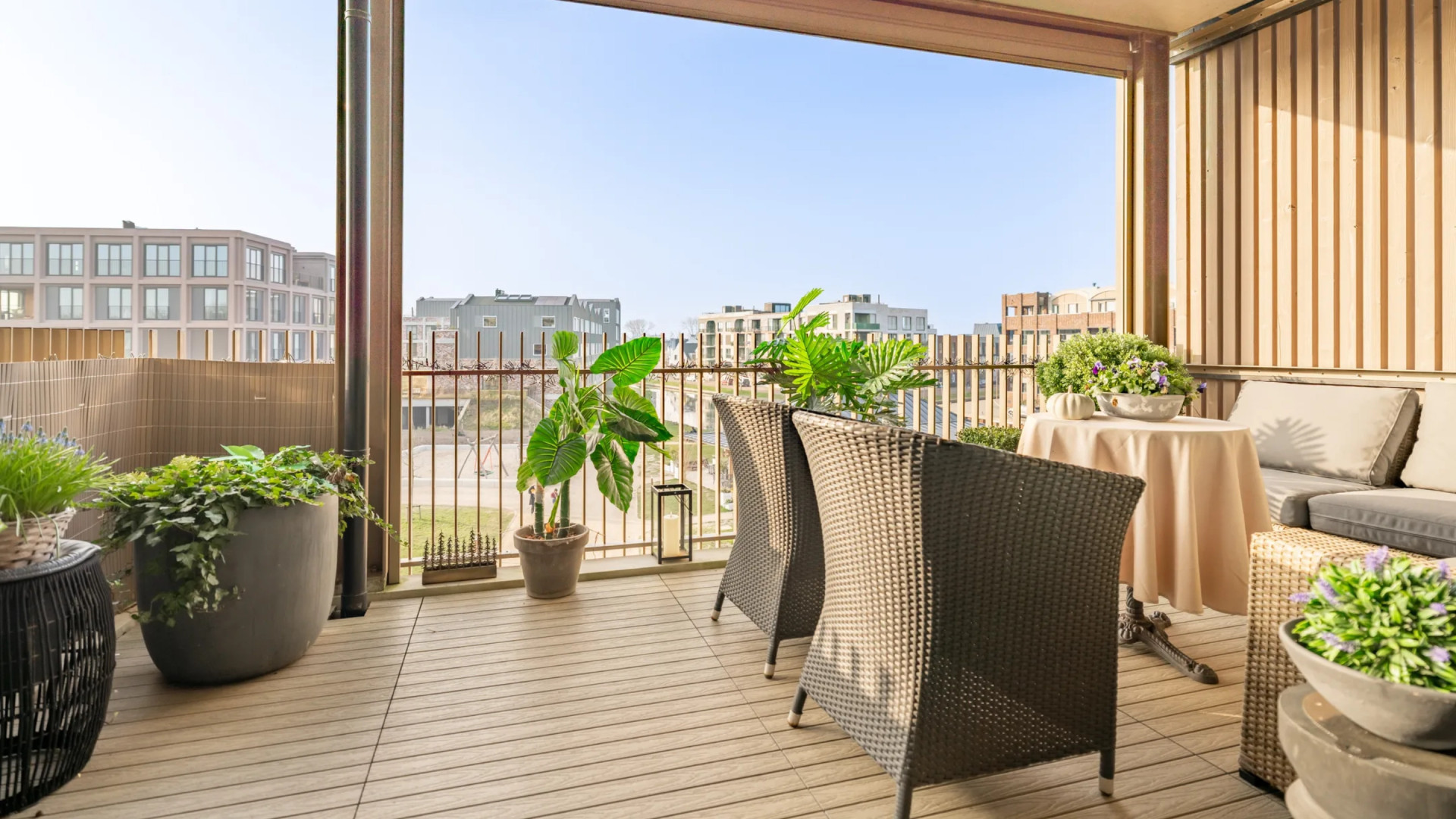 Oud Koffietijd presentatrice Mireille Bekooij gokt op forse winst op haar appartement. Zie foto’s 8