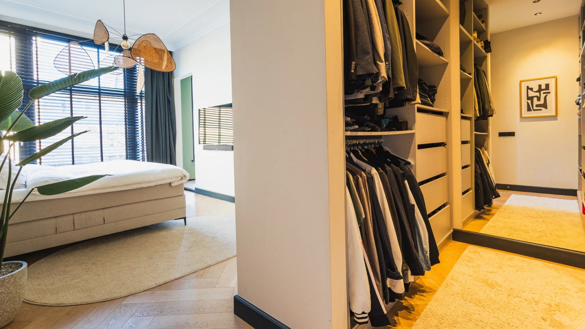 TV-presentatrice Shelly Sterk zet haar Haagse droomwoning te koop. Kijk binnen 6